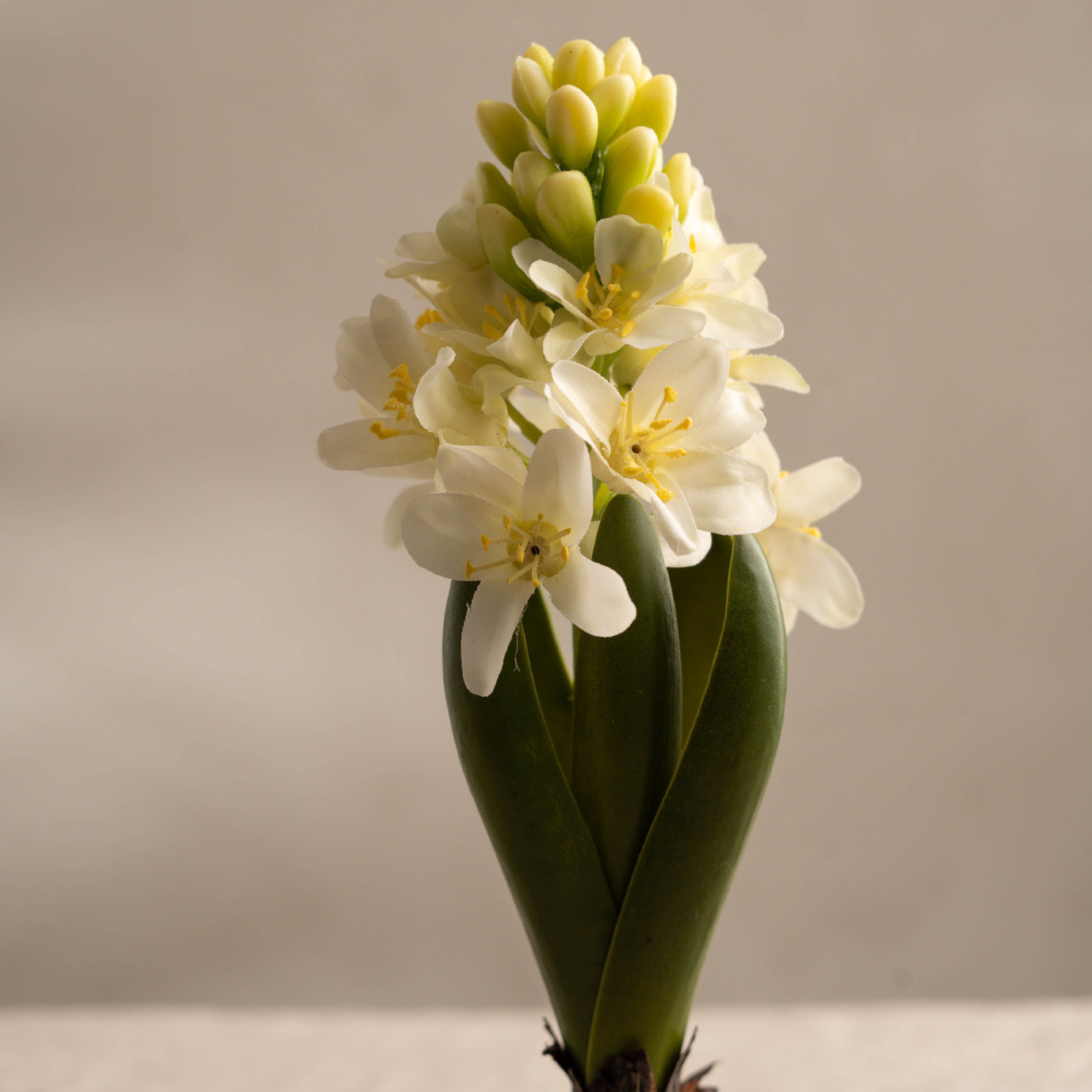 Mr Plant Hyasint med løk kunstig potteplante 20 cm hvit