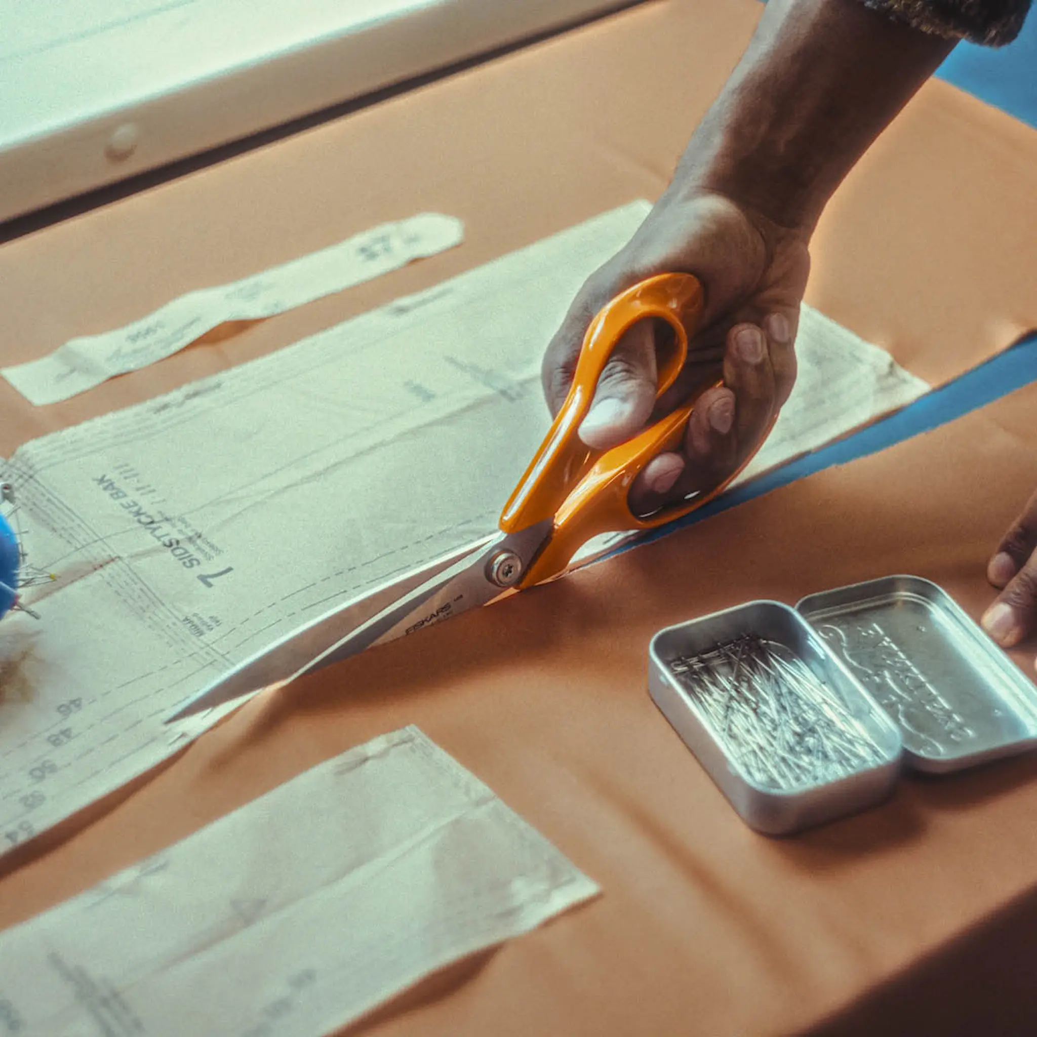 Fiskars Classic skräddarsax 27 cm orange