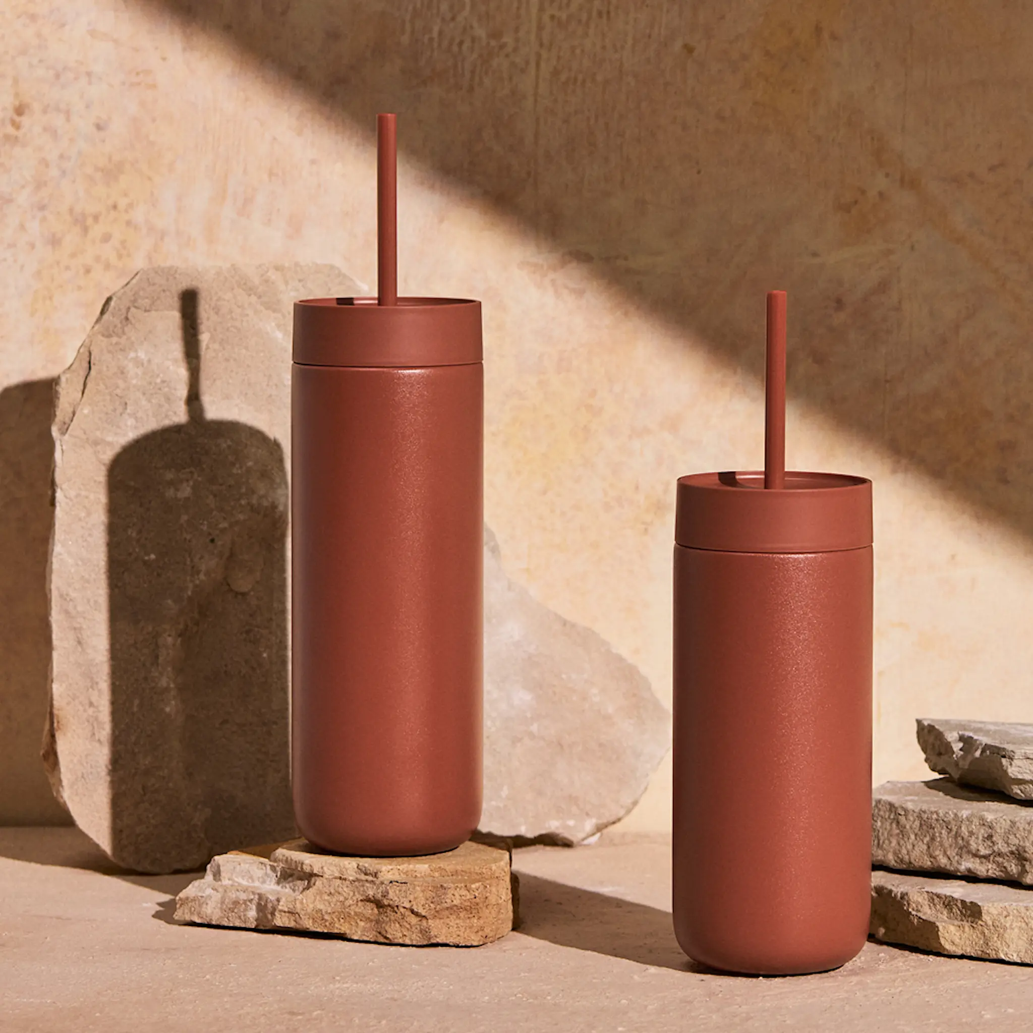 Fellow Carter Cold Desert Capsule tumbler med sugrör 590 ml sienna