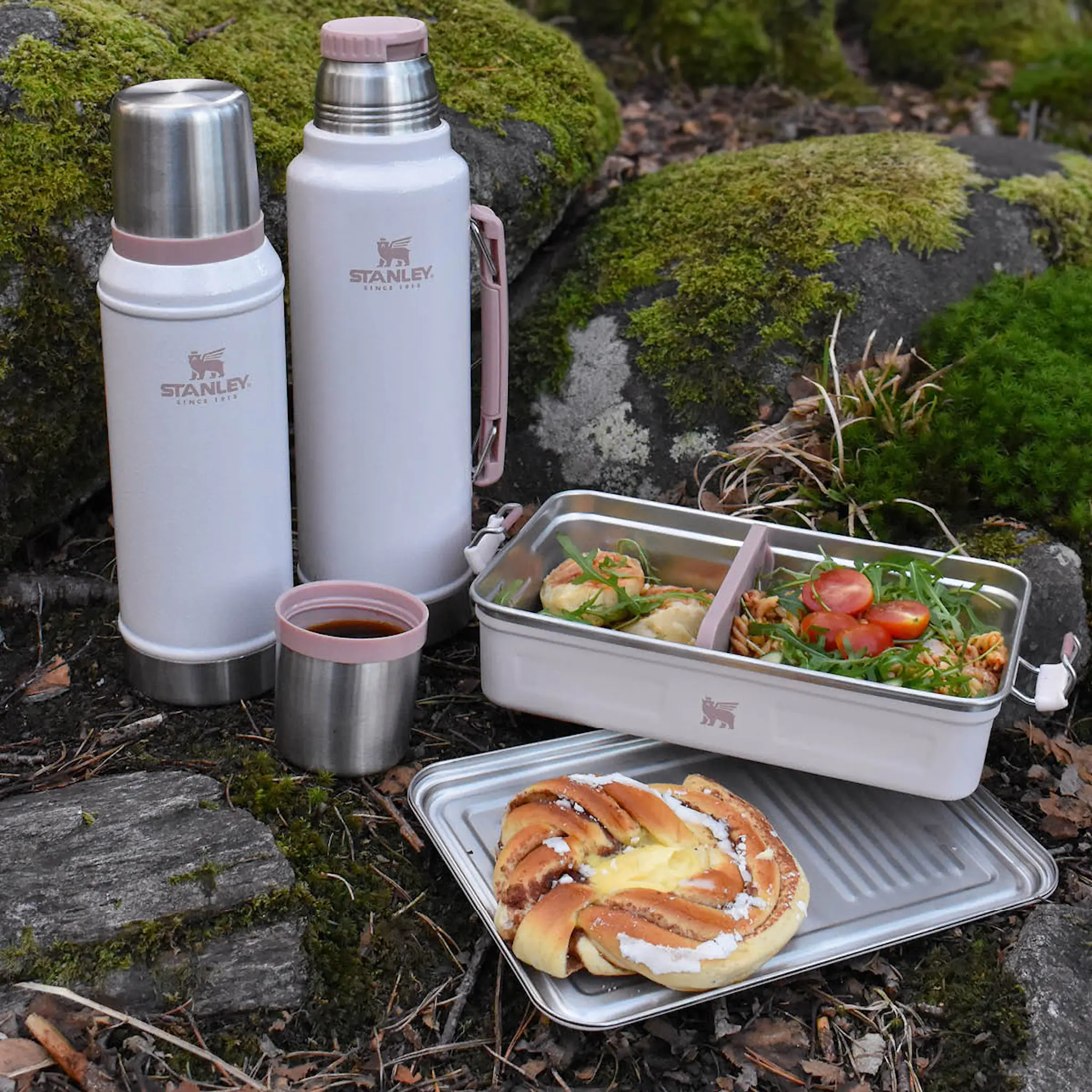 Stanley Legendary Eväsrasia 2 L Rose Quartz
