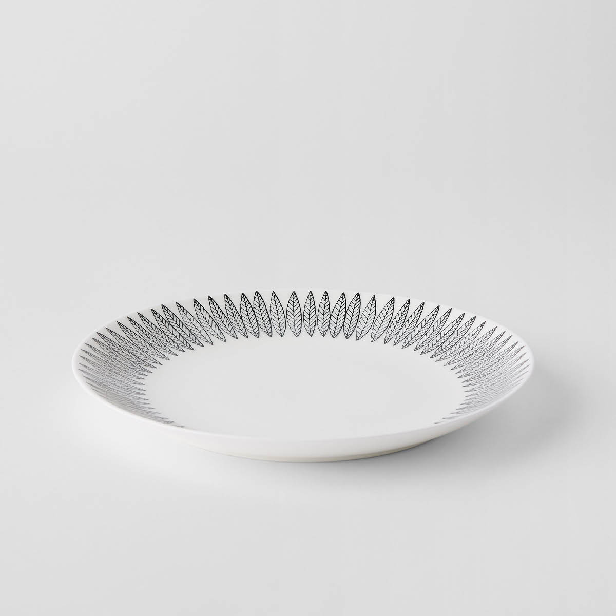 Gustafsberg Salix Svart tallerken 22 cm uten brem