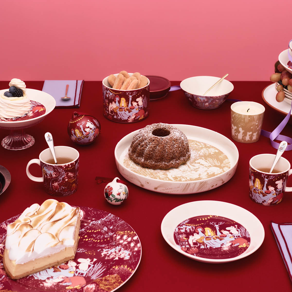 Moomin Arabia Muumi Piirakkavuoka 28 cm Juhlan aika