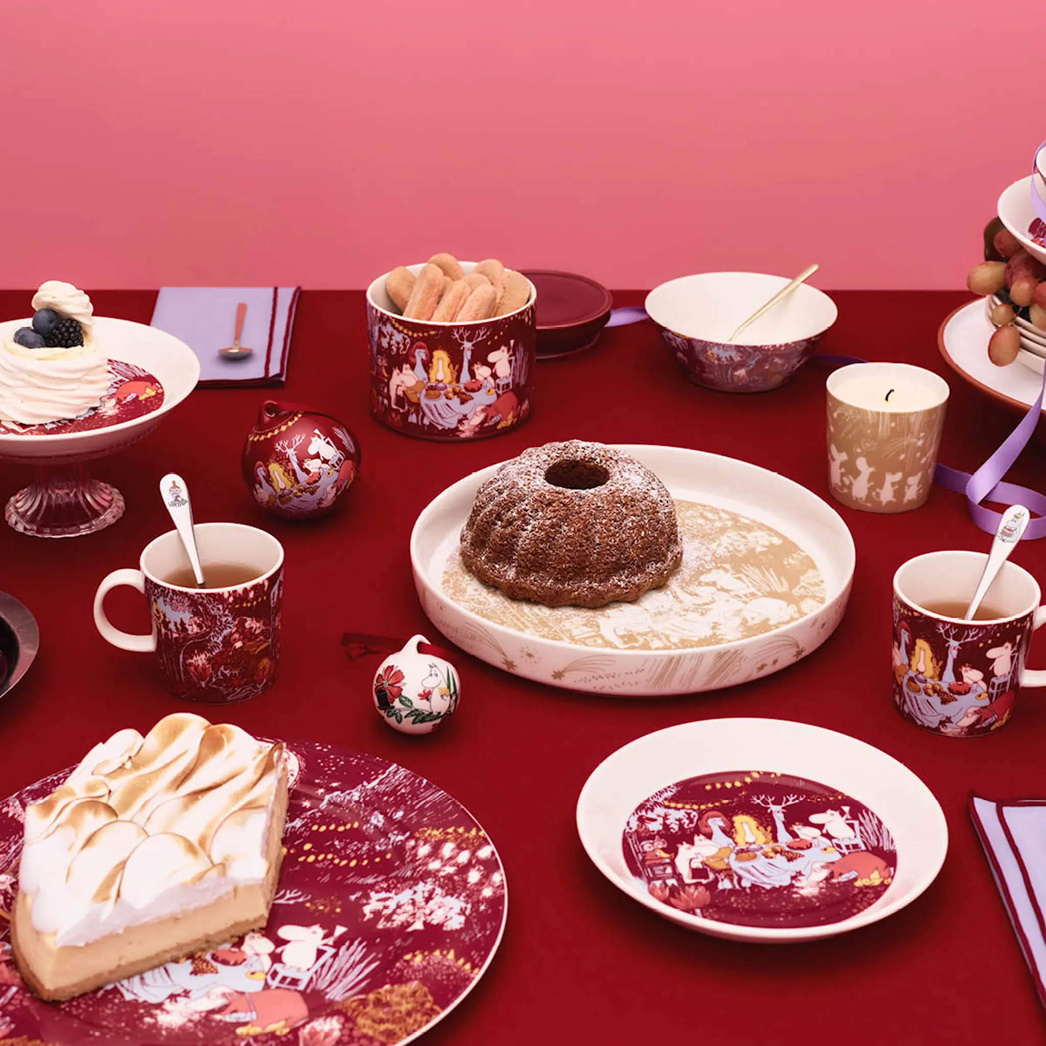 Moomin Arabia Muumi Piirakkavuoka 28 cm Juhlan aika