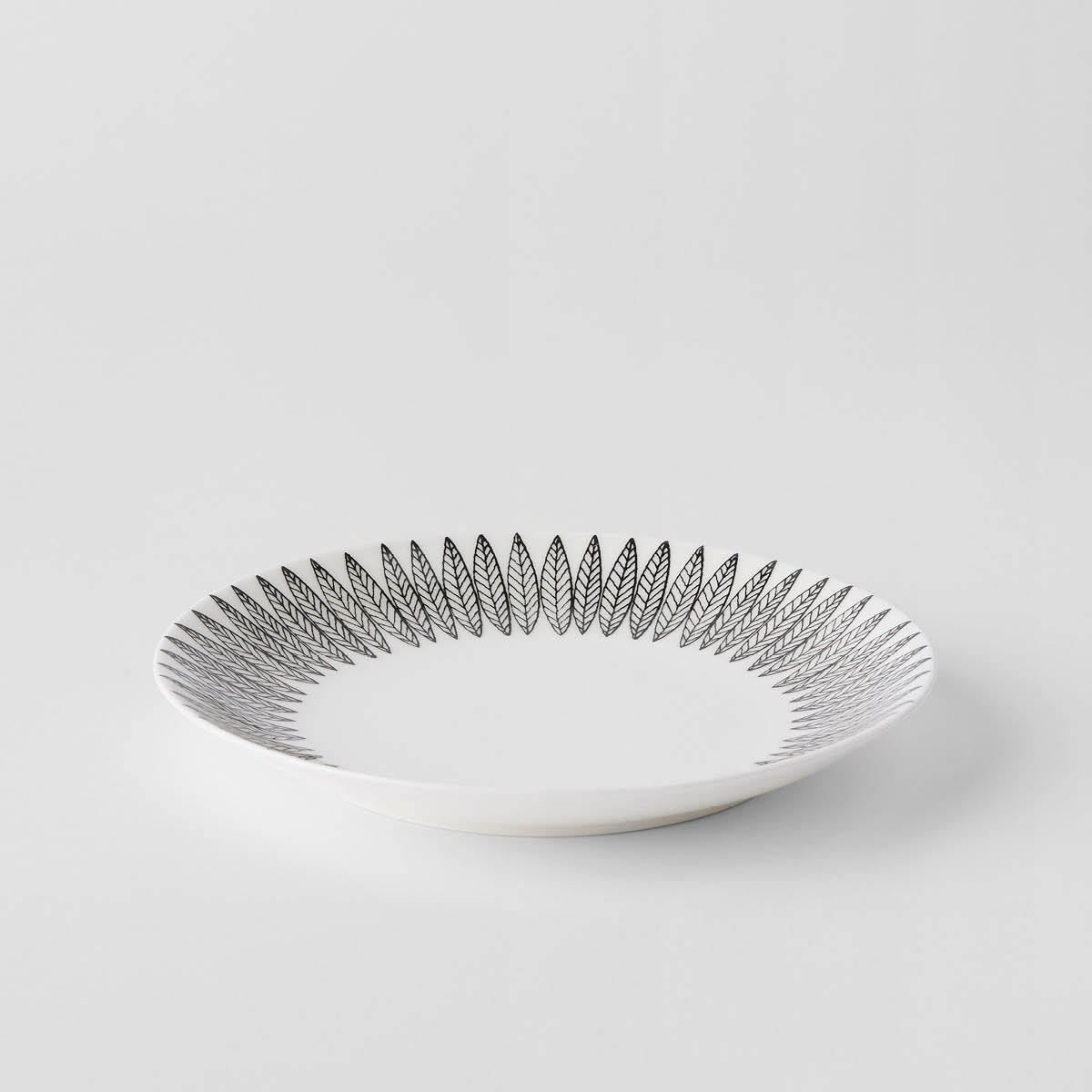 Gustafsberg Salix Svart tallerken 18 cm uten brem