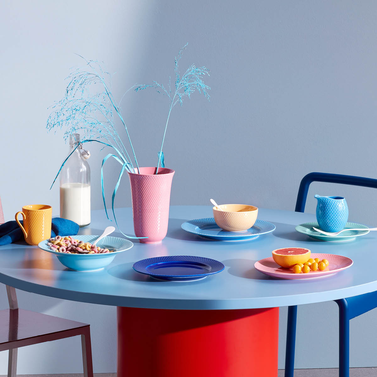 Lyngby Porcelæn Rhombe melkekanne 39 cl blå