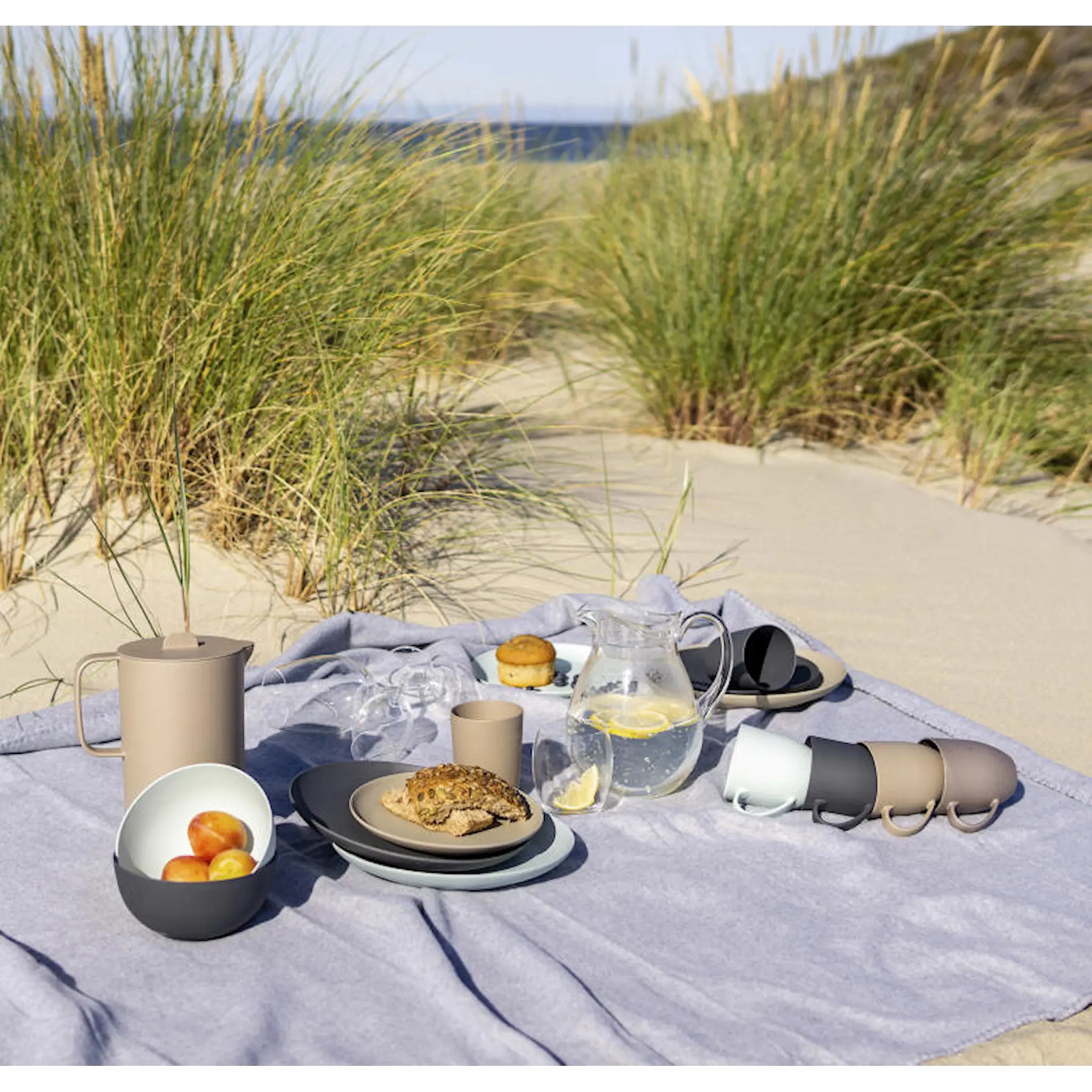 Modern House Outdoor Muki 40 cl Jäänsininen