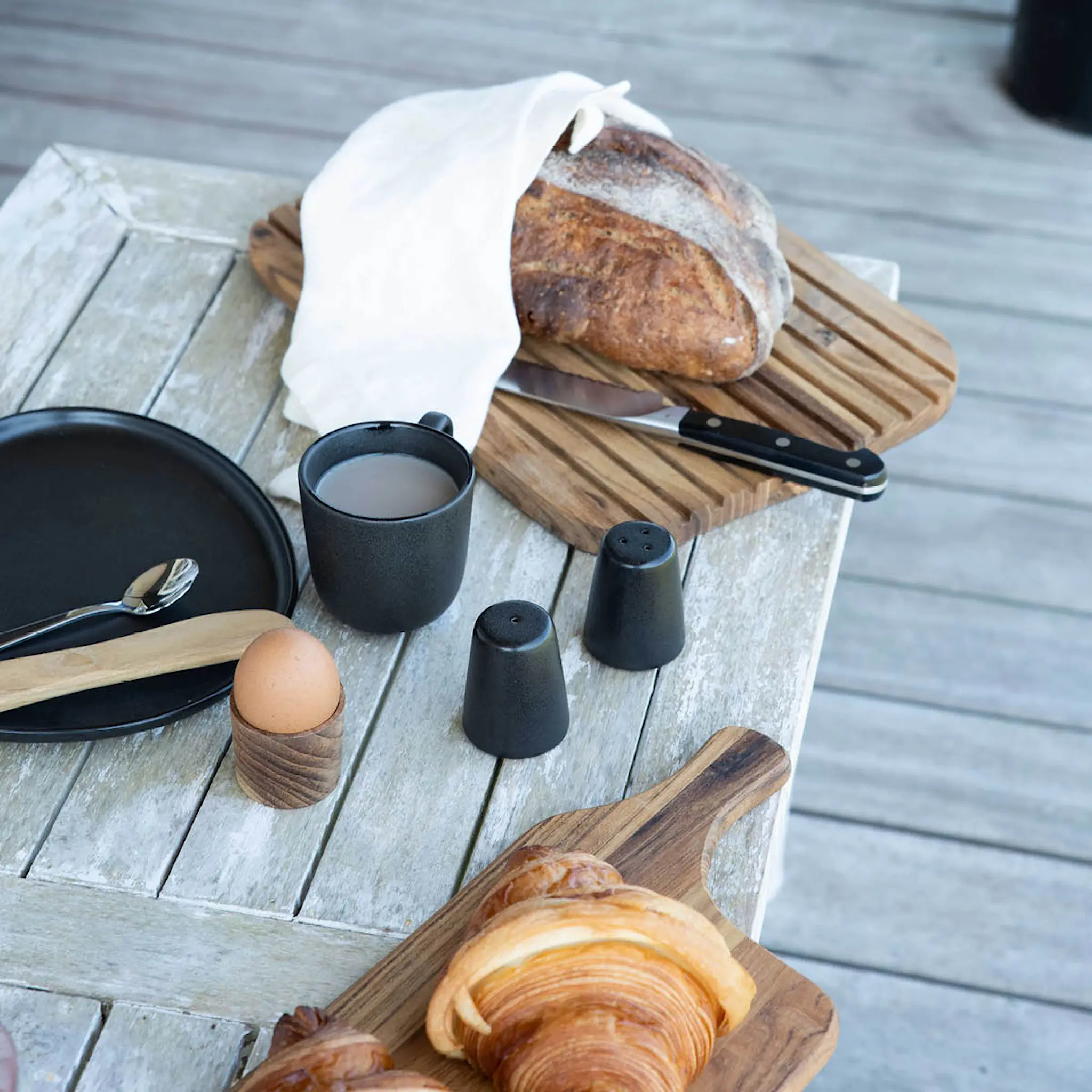 Aida Raw Titanium Black Kahvikuppi 20 cl