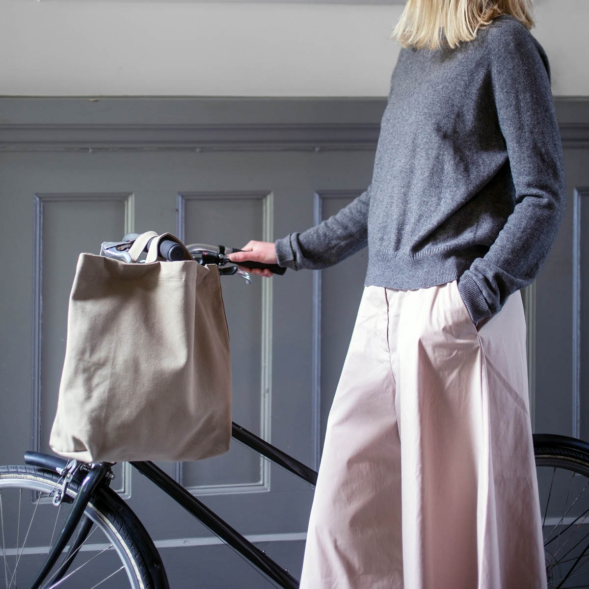 The Organic Company Väska liten 34x10x40 cm stone