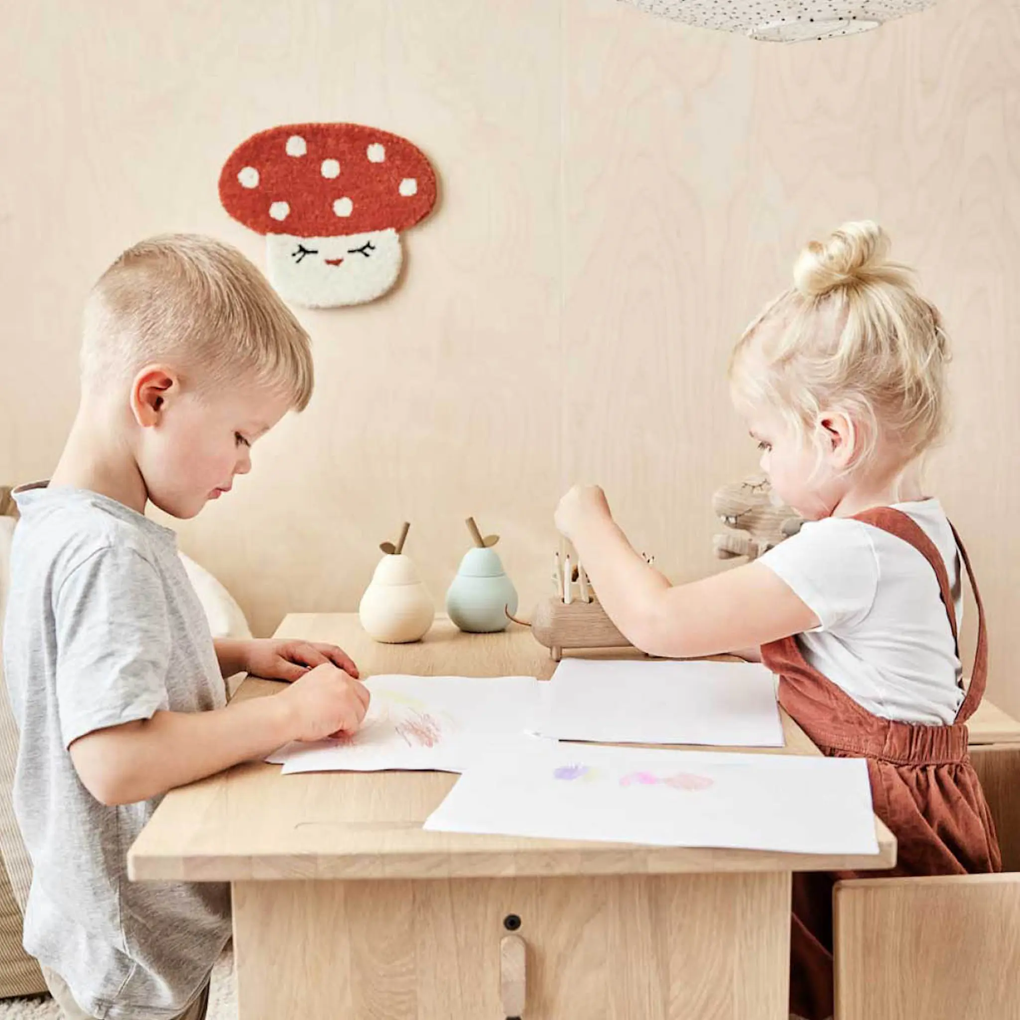 OYOY Pear kopp 20 cl Pale Mint