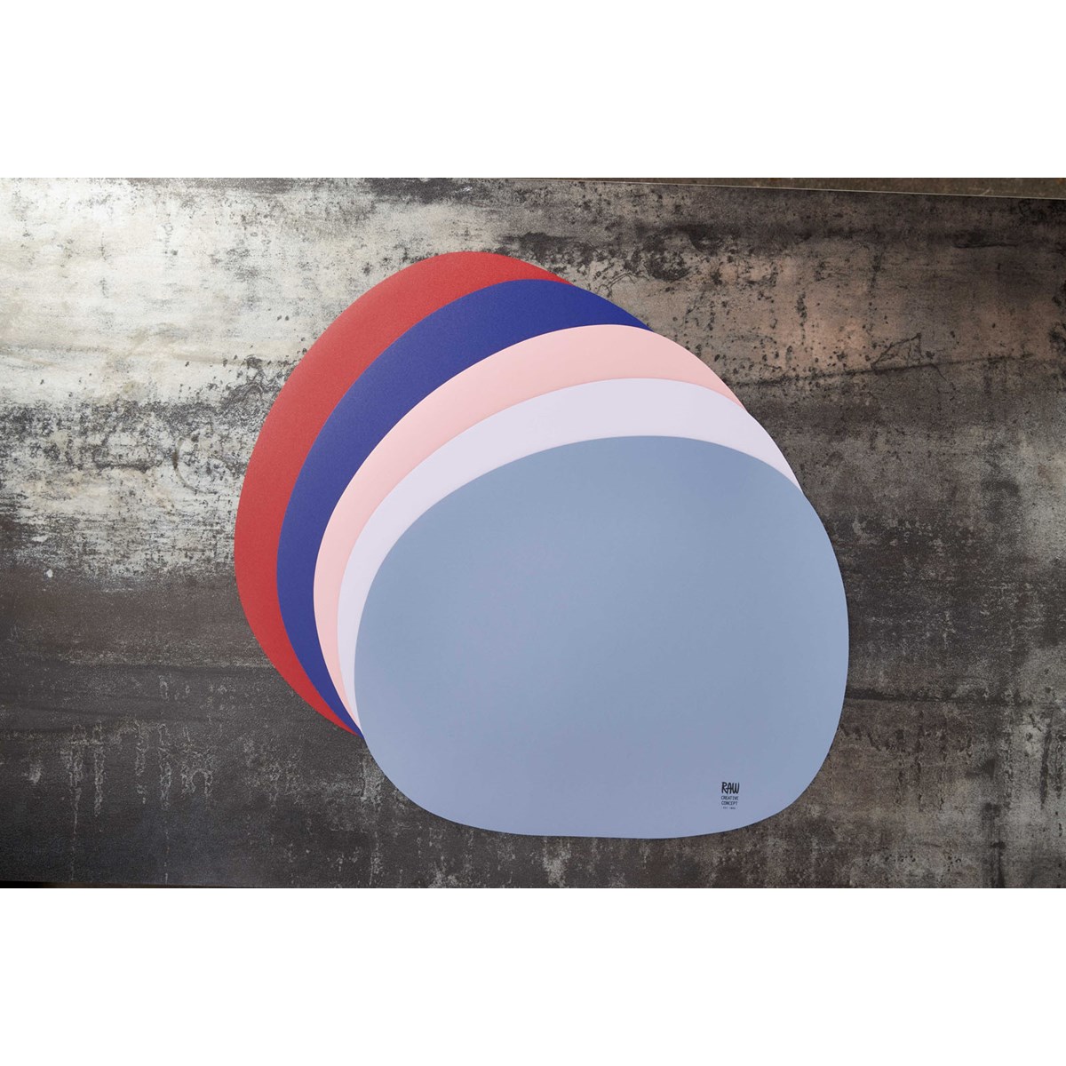 Aida RAW Glass Beads dekkebrikke 41x33,5 cm very red