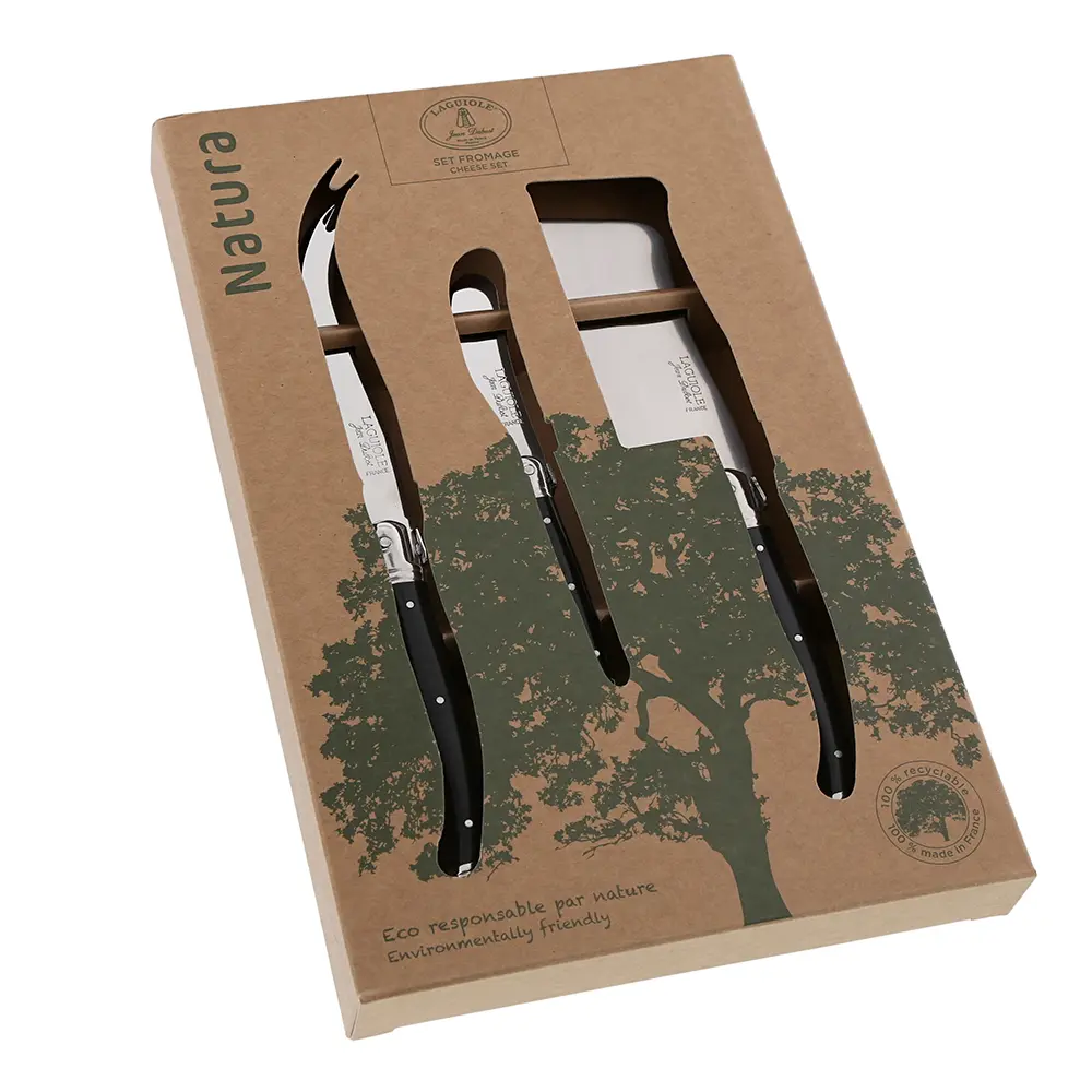 Juustoveitsi 3 osaa Musta