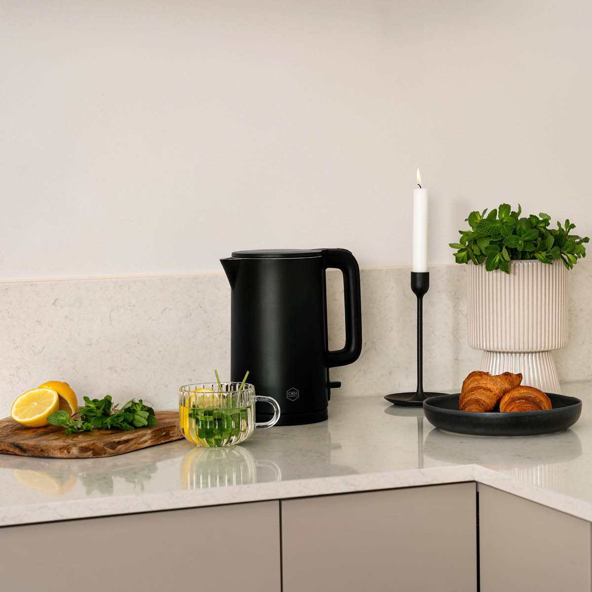 OBH Nordica Thermo Protect vattenkokare 1,5 L svart