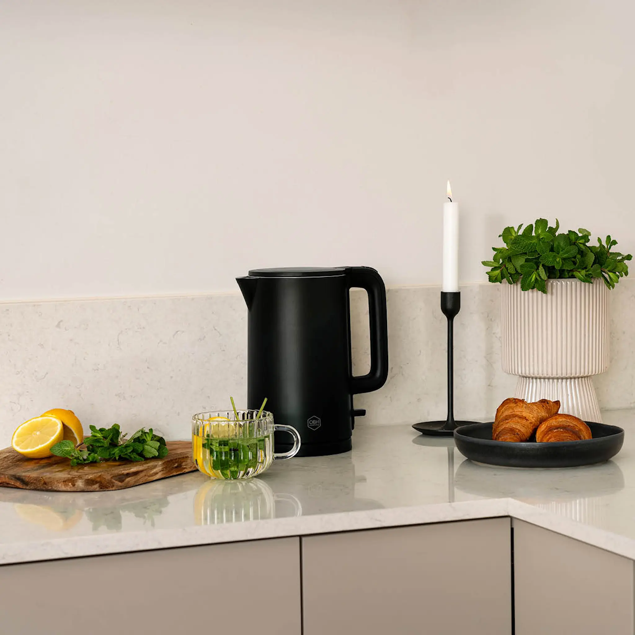 OBH Nordica Thermo Protect vattenkokare 1,5 L svart