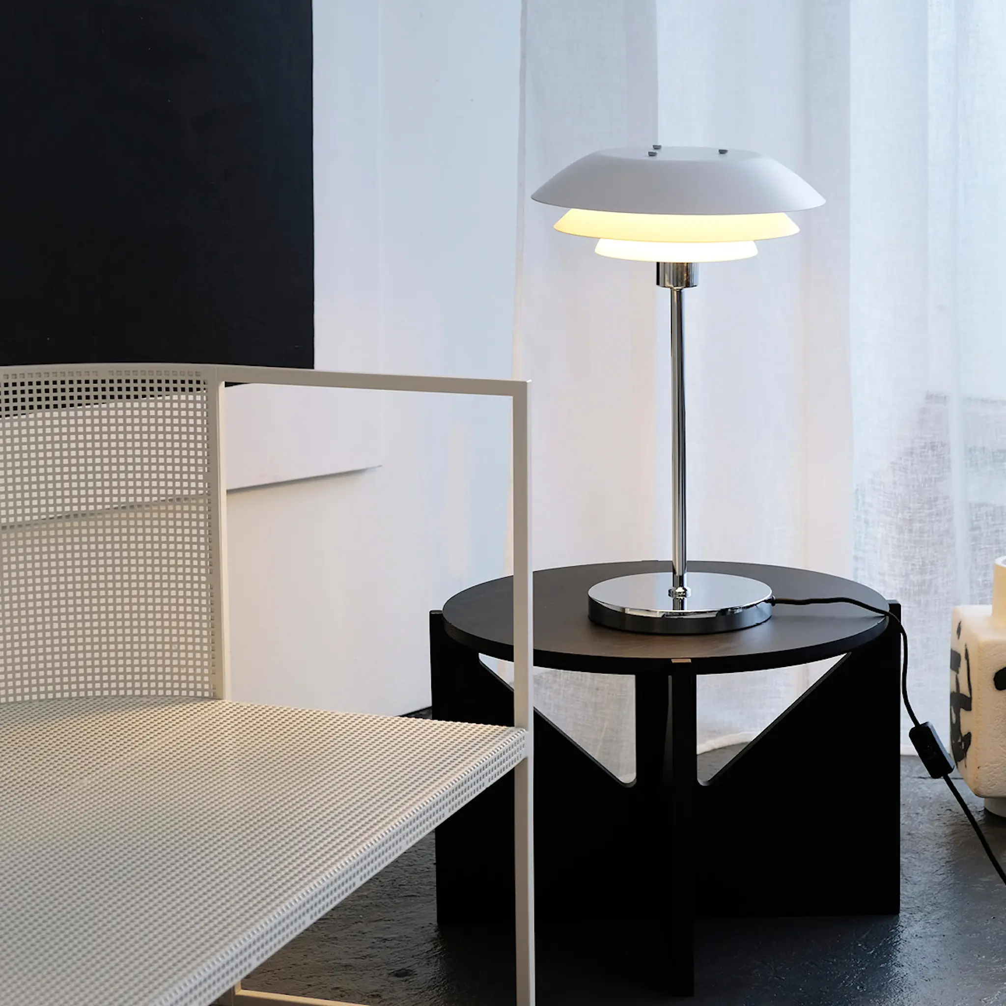 Dyberg Larsen DL31 bordslampa 50 cm vit