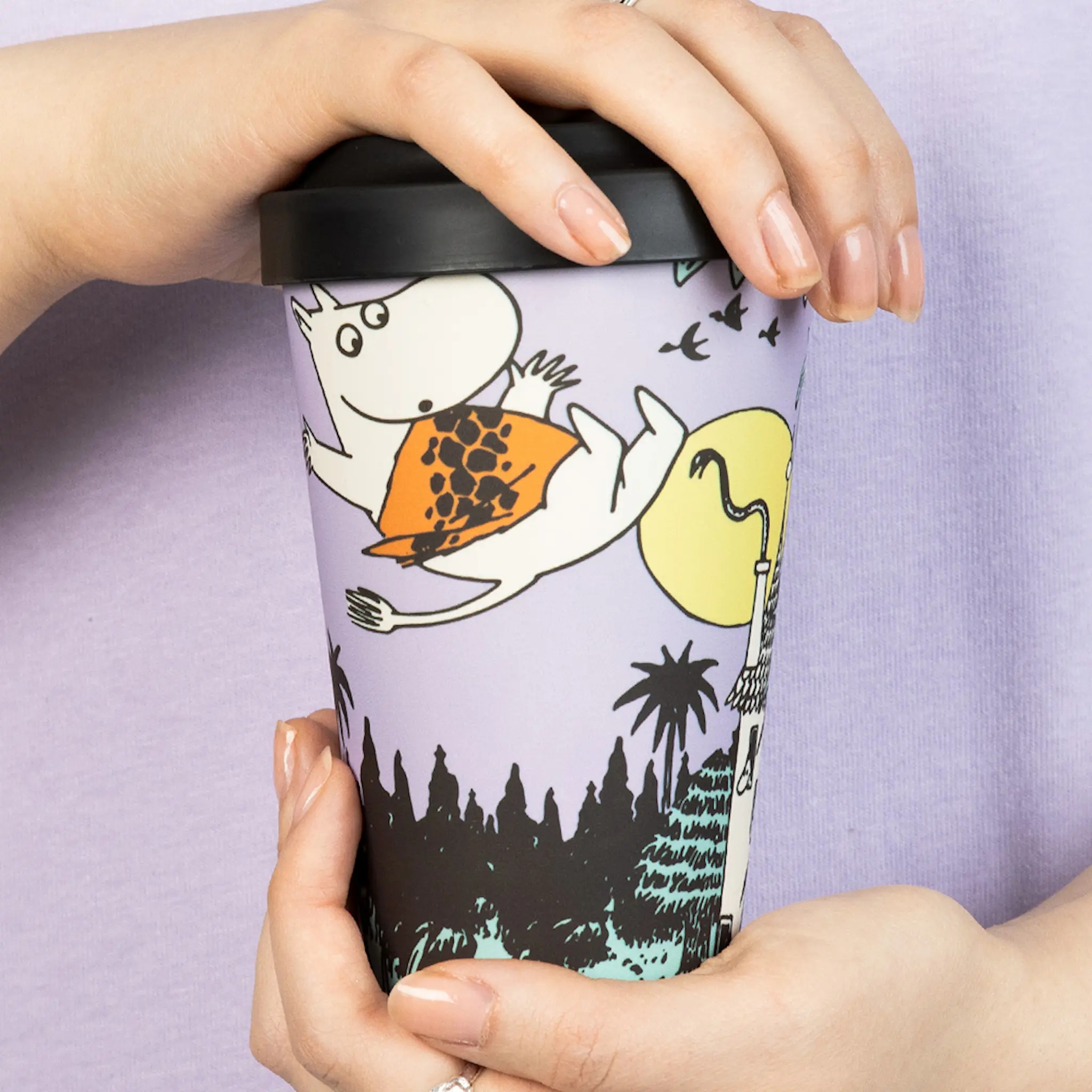 Nordicbuddies Mumin take away mugg 45 cl Mumintrollet djungel lila