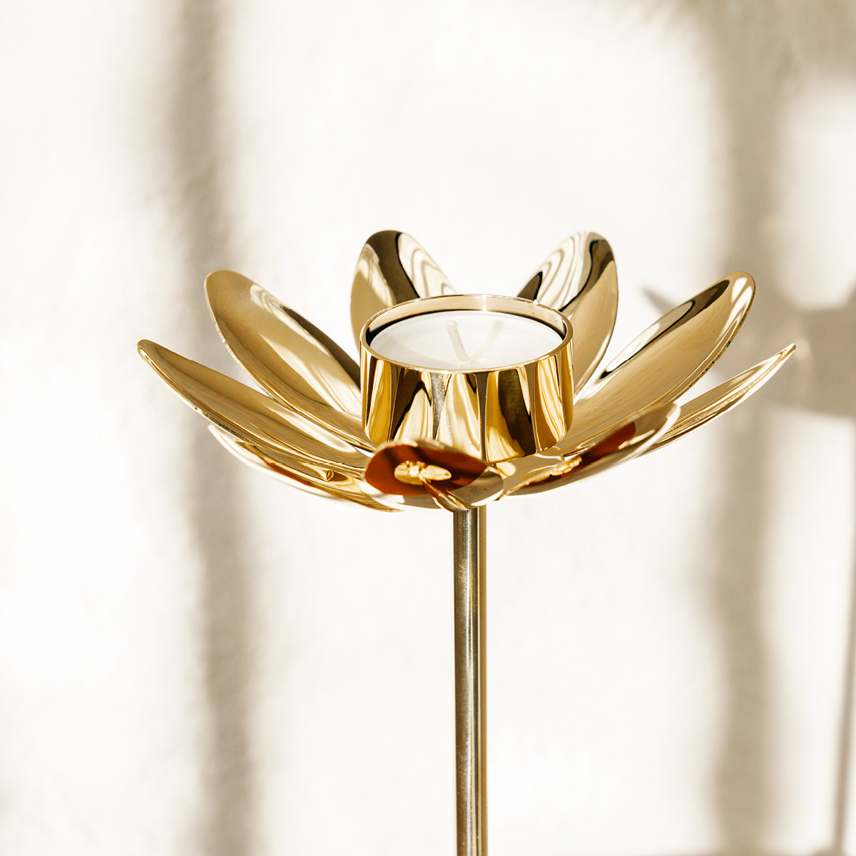 Hilke Hilke x Mumin ljusstake Snorkfröken mässing