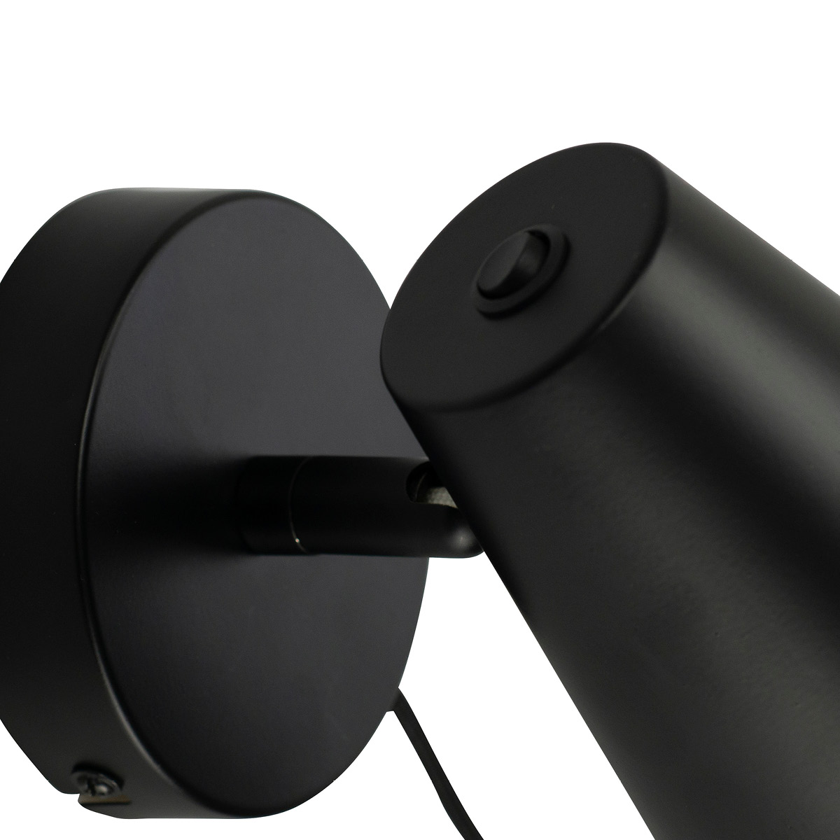 Dyberg Larsen Cale vegglampe 24,5 cm svart