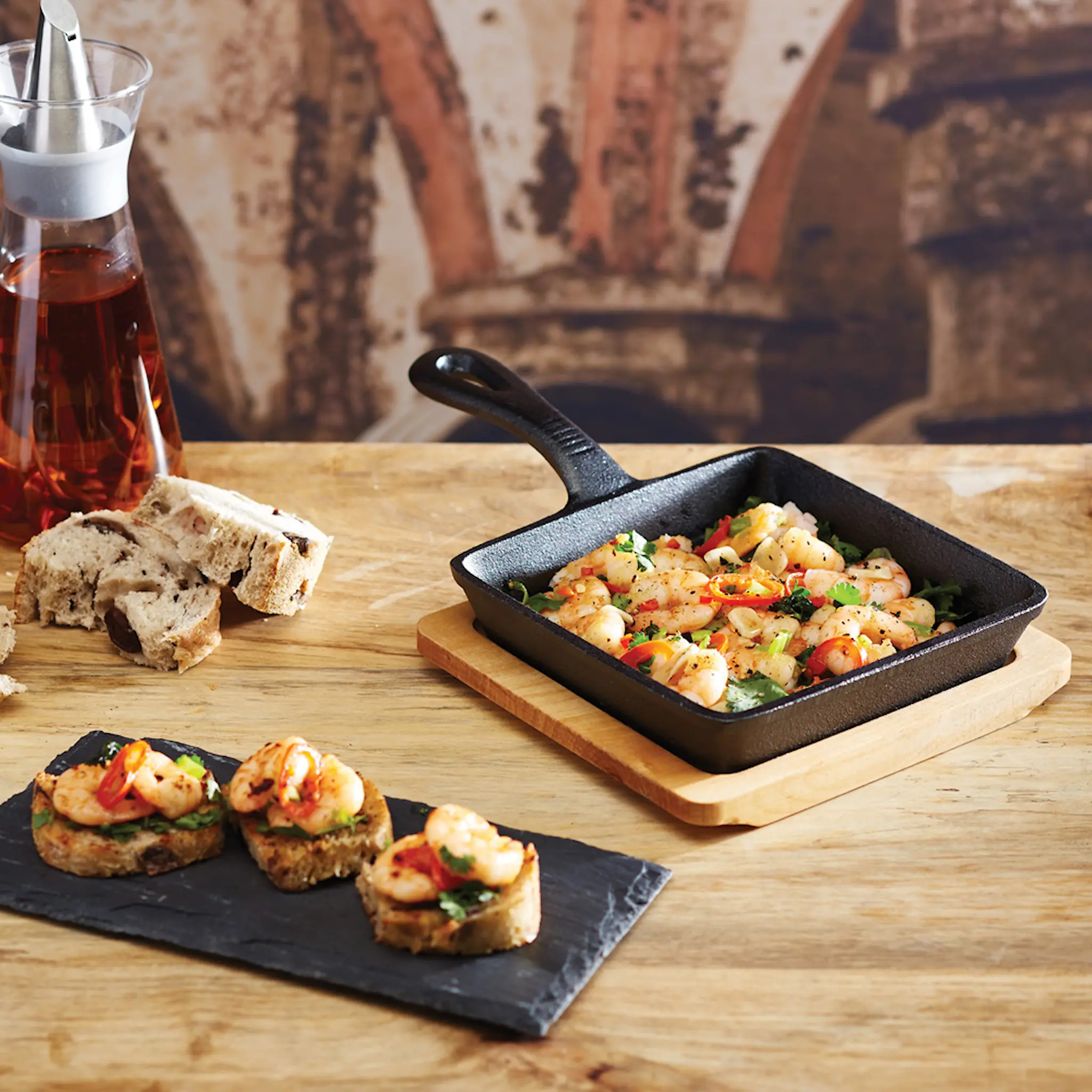 MasterClass Nelikulmainen Valurautapannu Mini alustalla