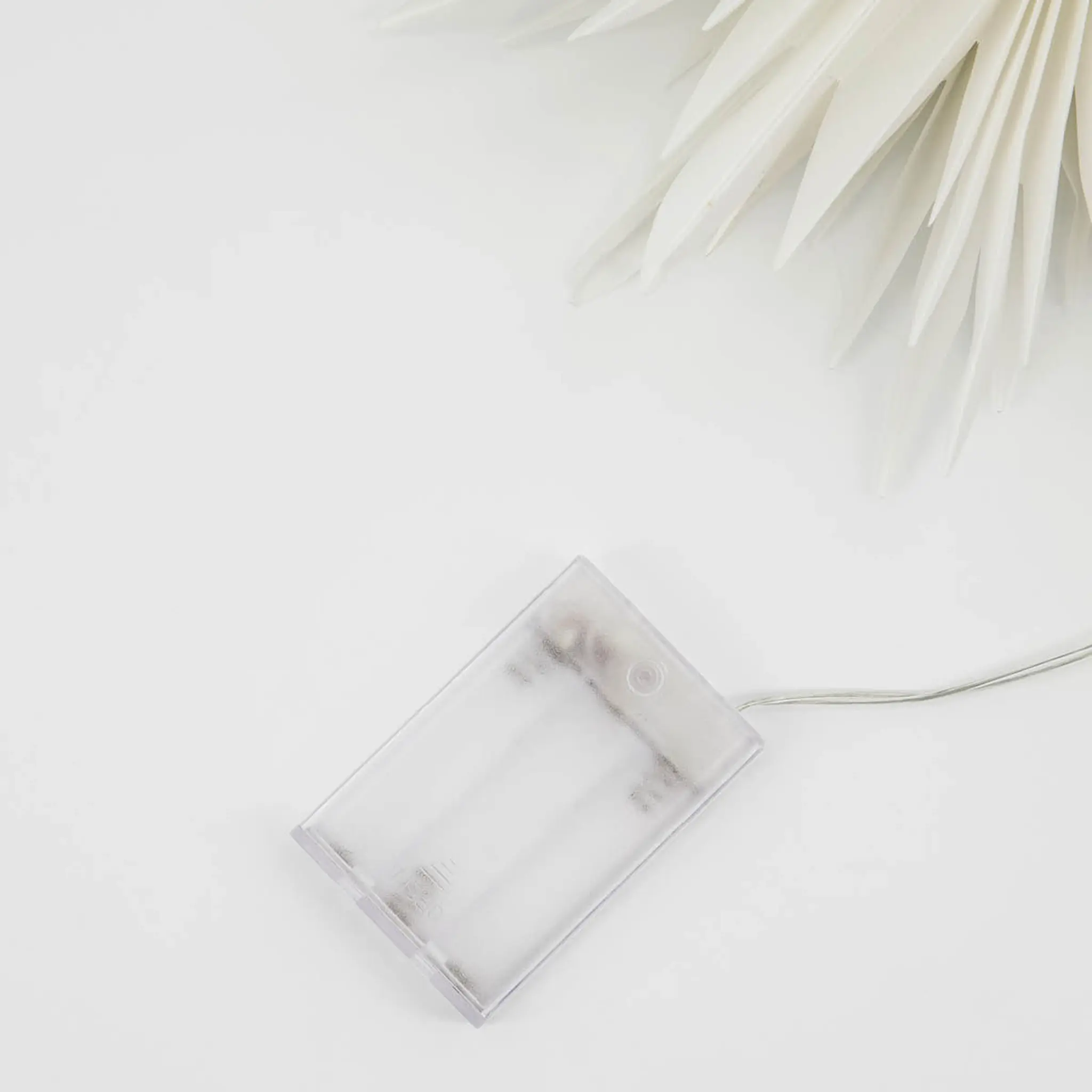 House Doctor Gant juletrestjerne LED 38 cm hvit messing