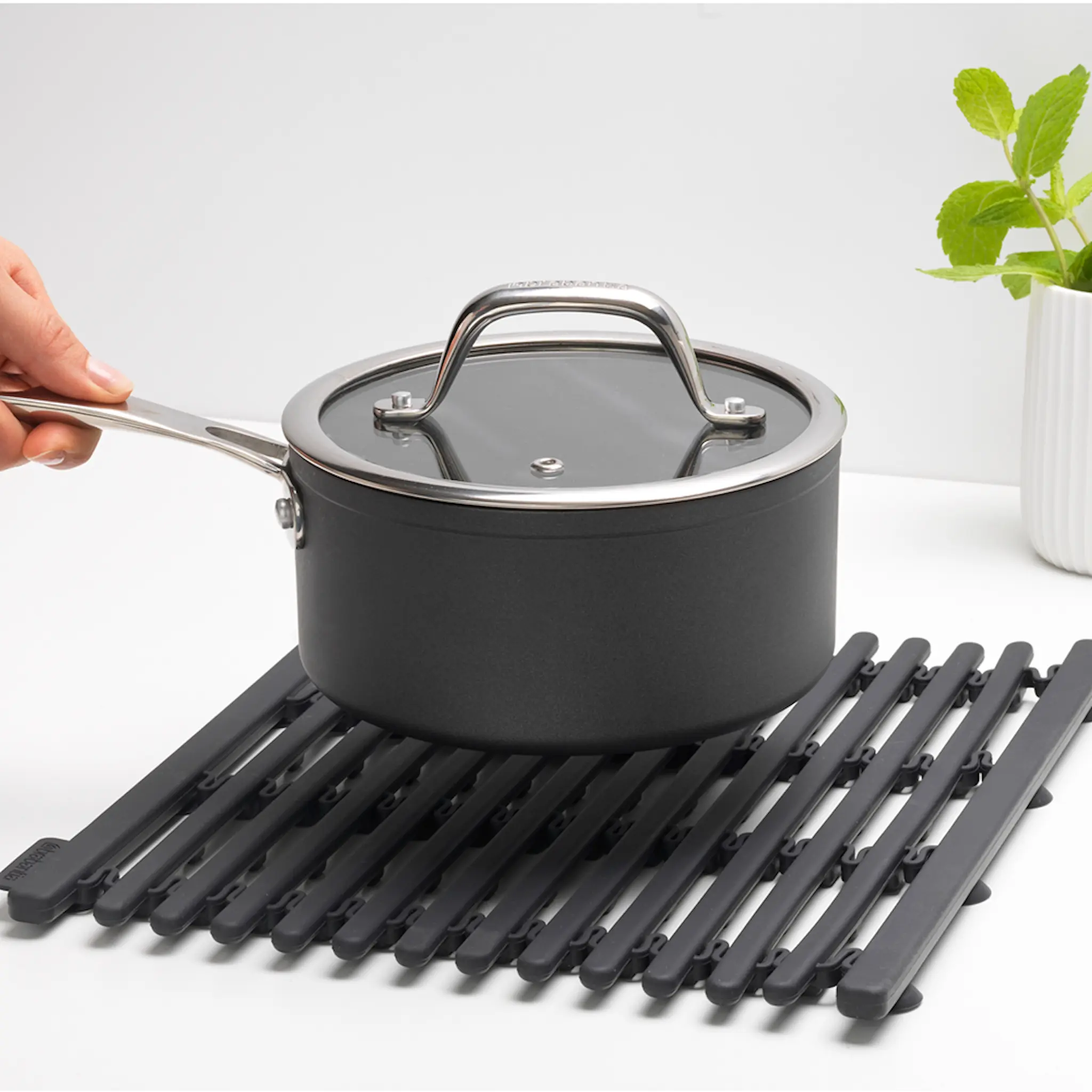 Brabantia SinkSide diskmatta silikon 30×30 cm mörkgrå