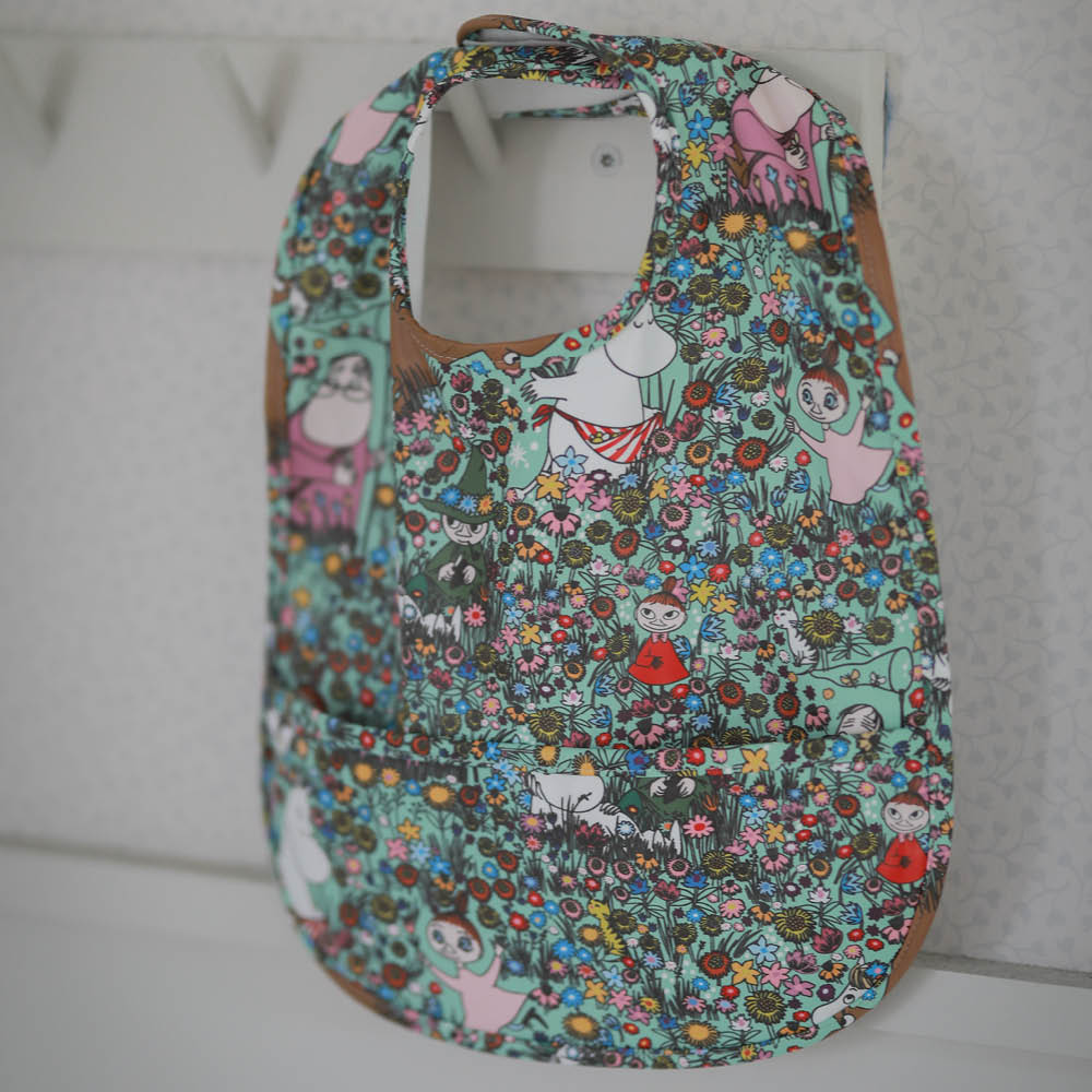 Rätt Start Mumin haklapp Äng grön