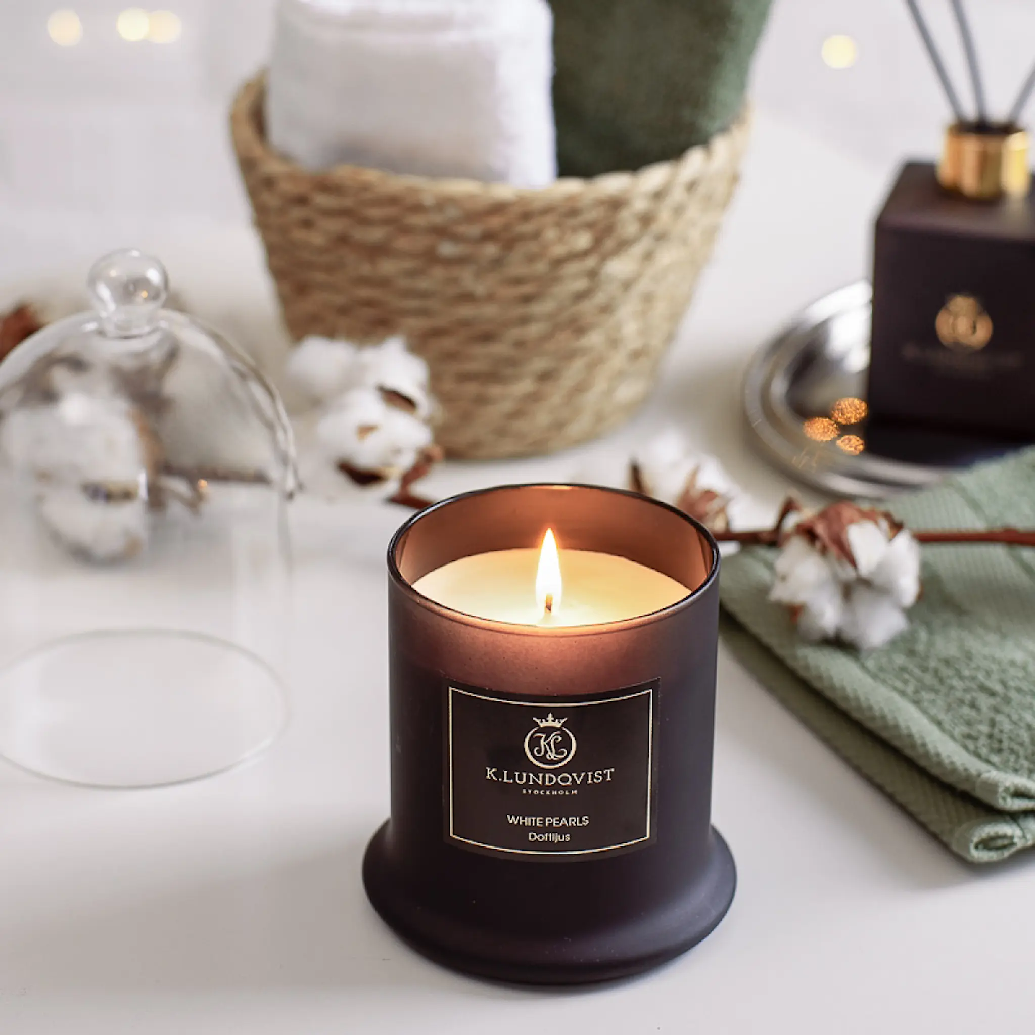 K. Lundqvist Stockholm Doftljus med glaskupa boulevard