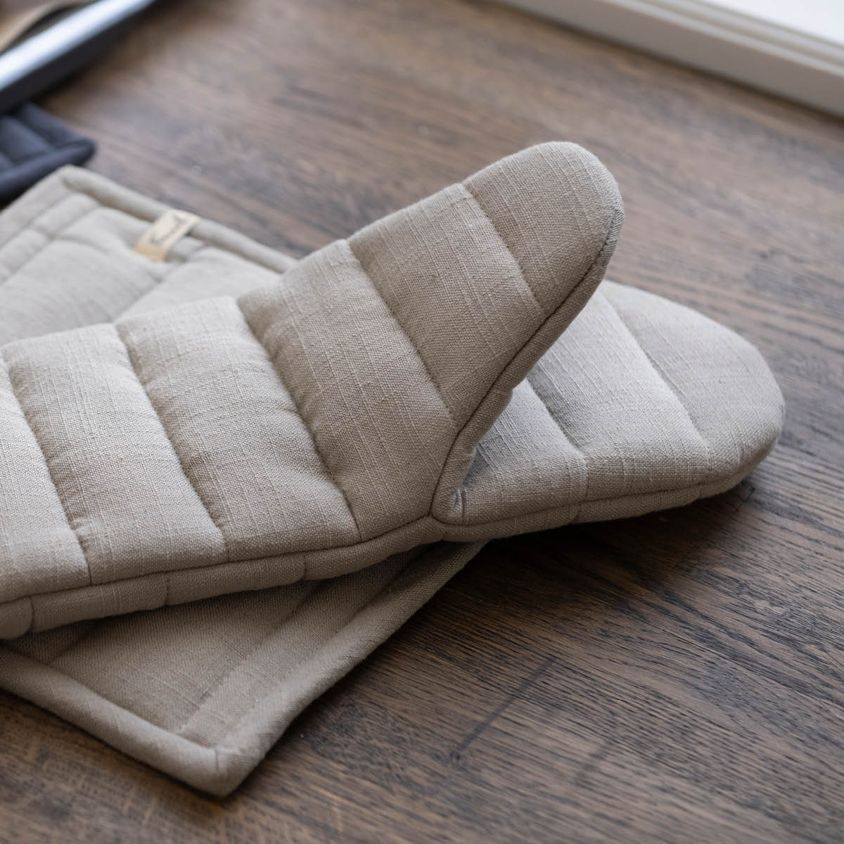 Fanni K Raitti grytvante 14x33 cm sand