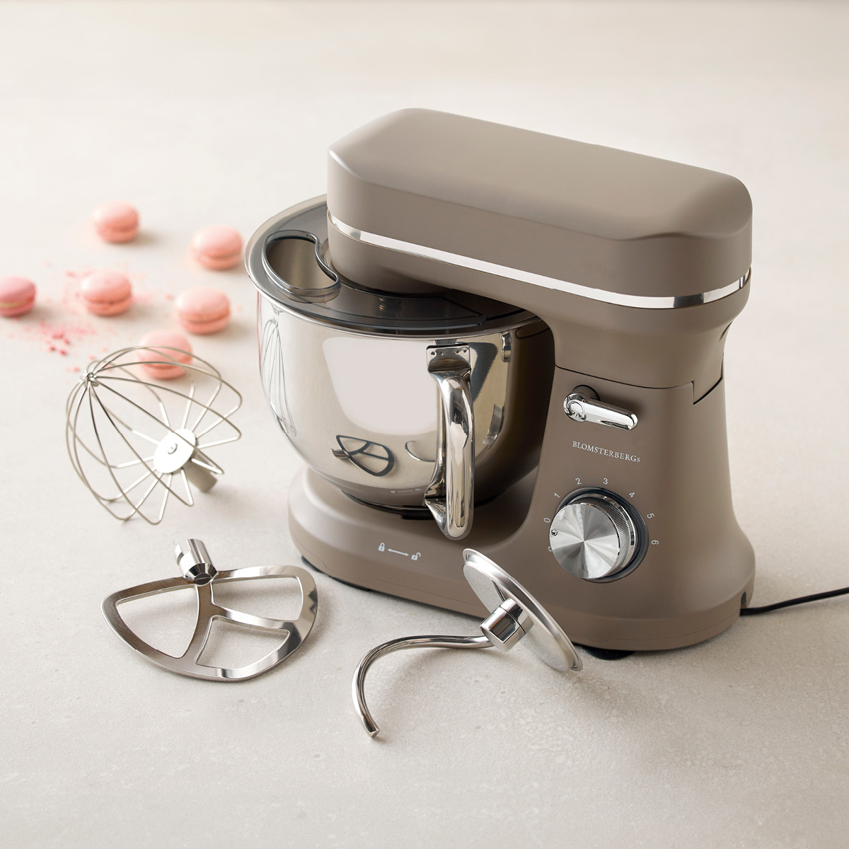 Blomsterberg Köksmaskin 800W latte