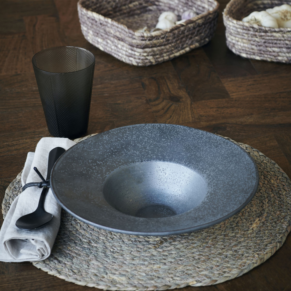 House Doctor Pion Pastatallrik 25 cm Svart/Brun