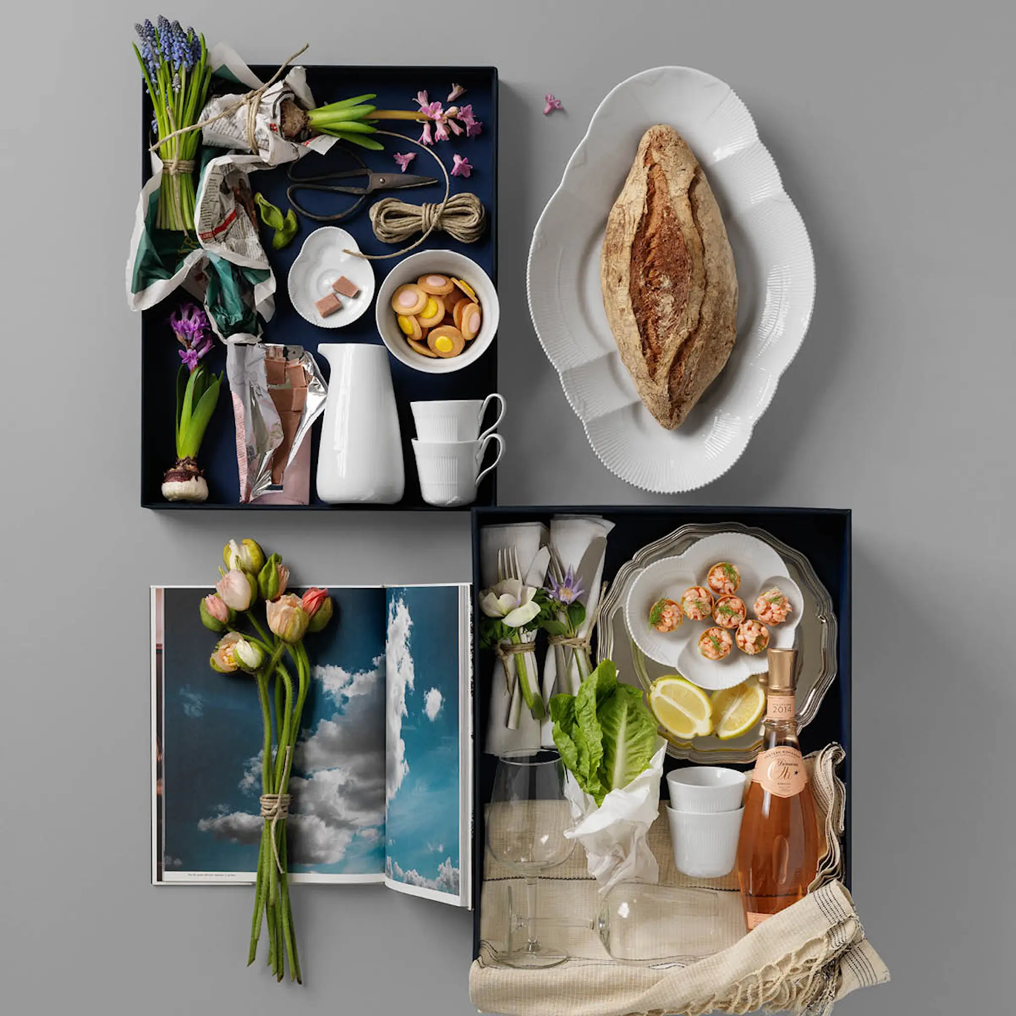 Royal Copenhagen White Elements kopp 35 cl høy hank