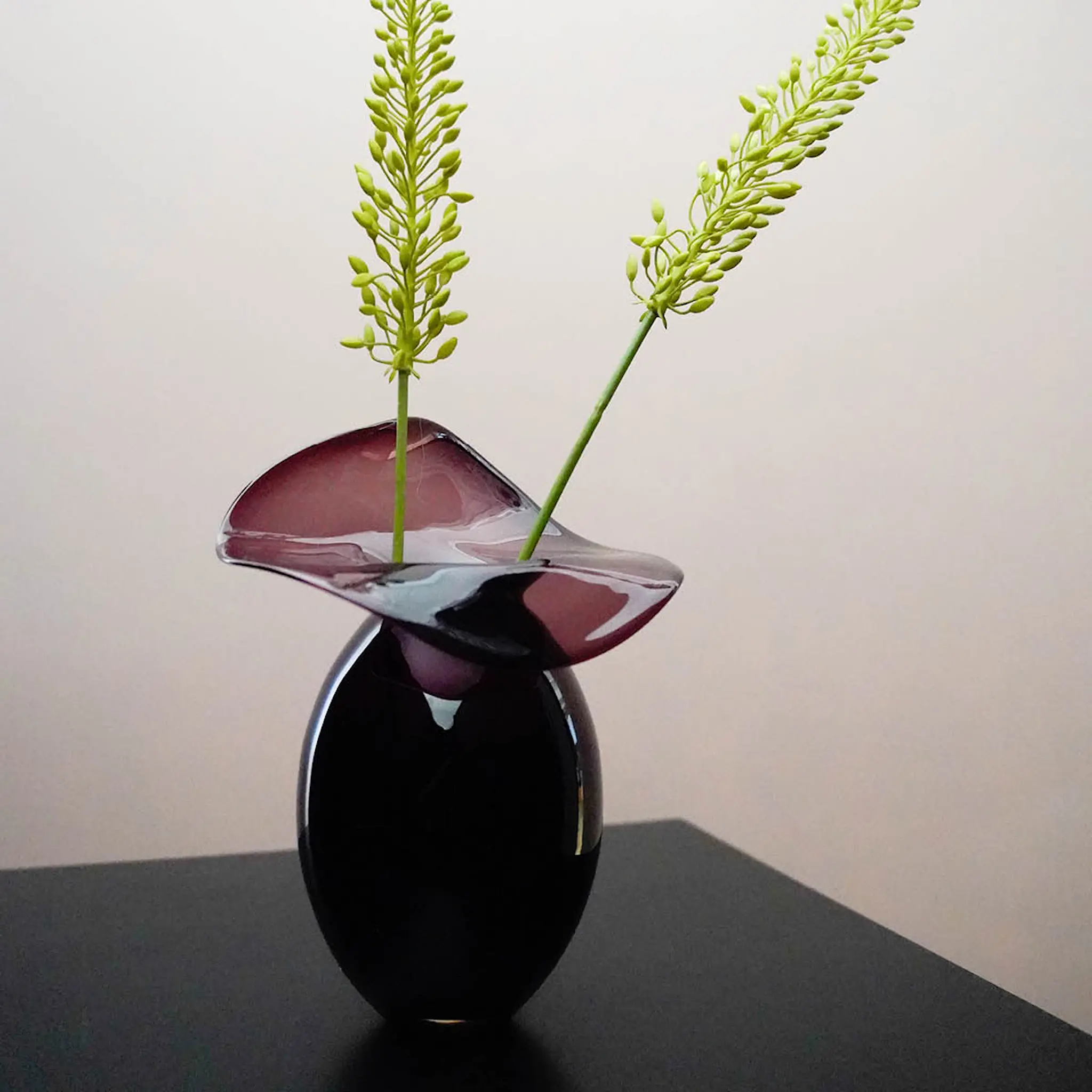 Magnor Iris Maljakko 30 cm Liila