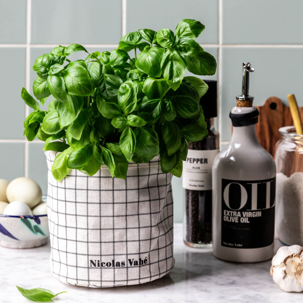 Nicolas Vahé Nicolas Vahé Säilytyskori 15x15 cm Musta/Valkoinen