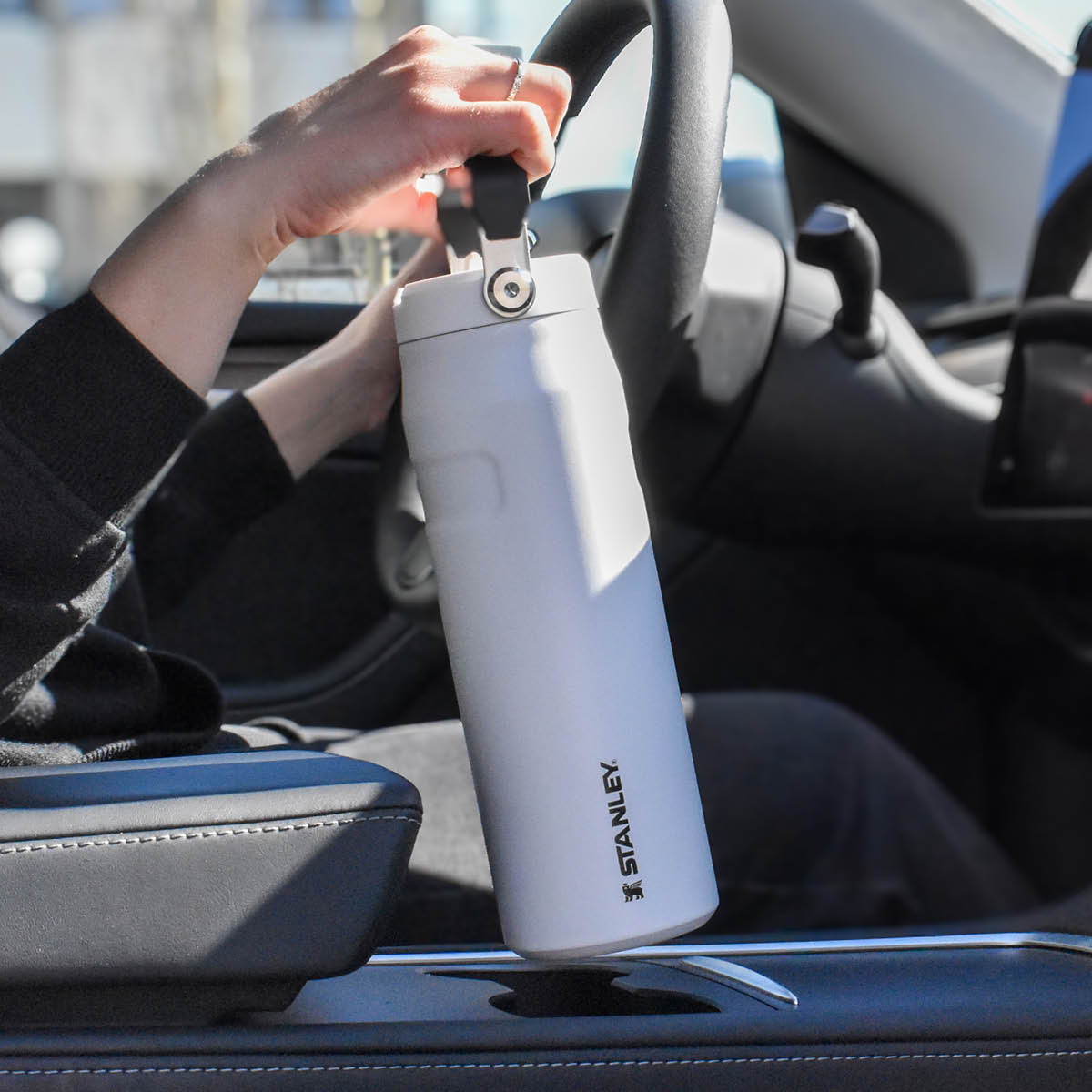 Stanley IceFlow Flip Straw 2.0 Bottle Termospullo 0,7 L Chalk