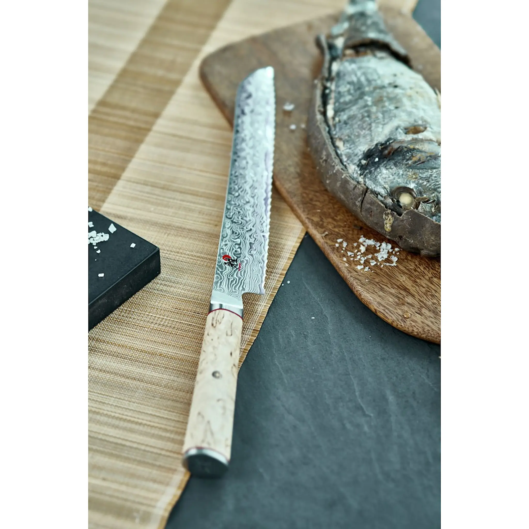 Miyabi Birch 5000 MCD Brödkniv 23 cm