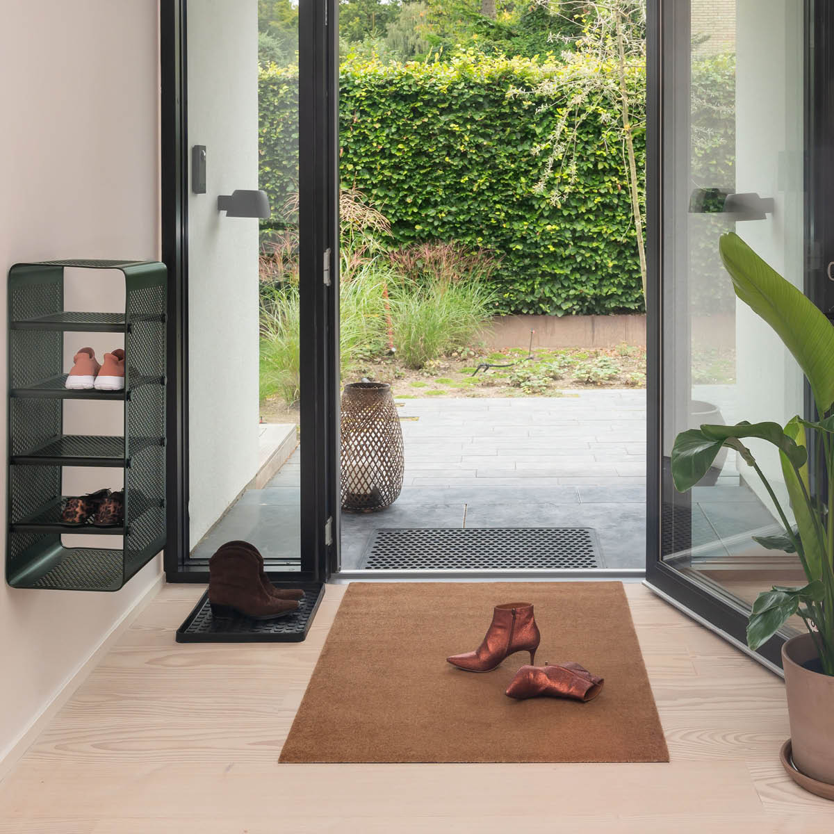 Tica Copenhagen Unicolor golvmatta 130x90 cm cognac