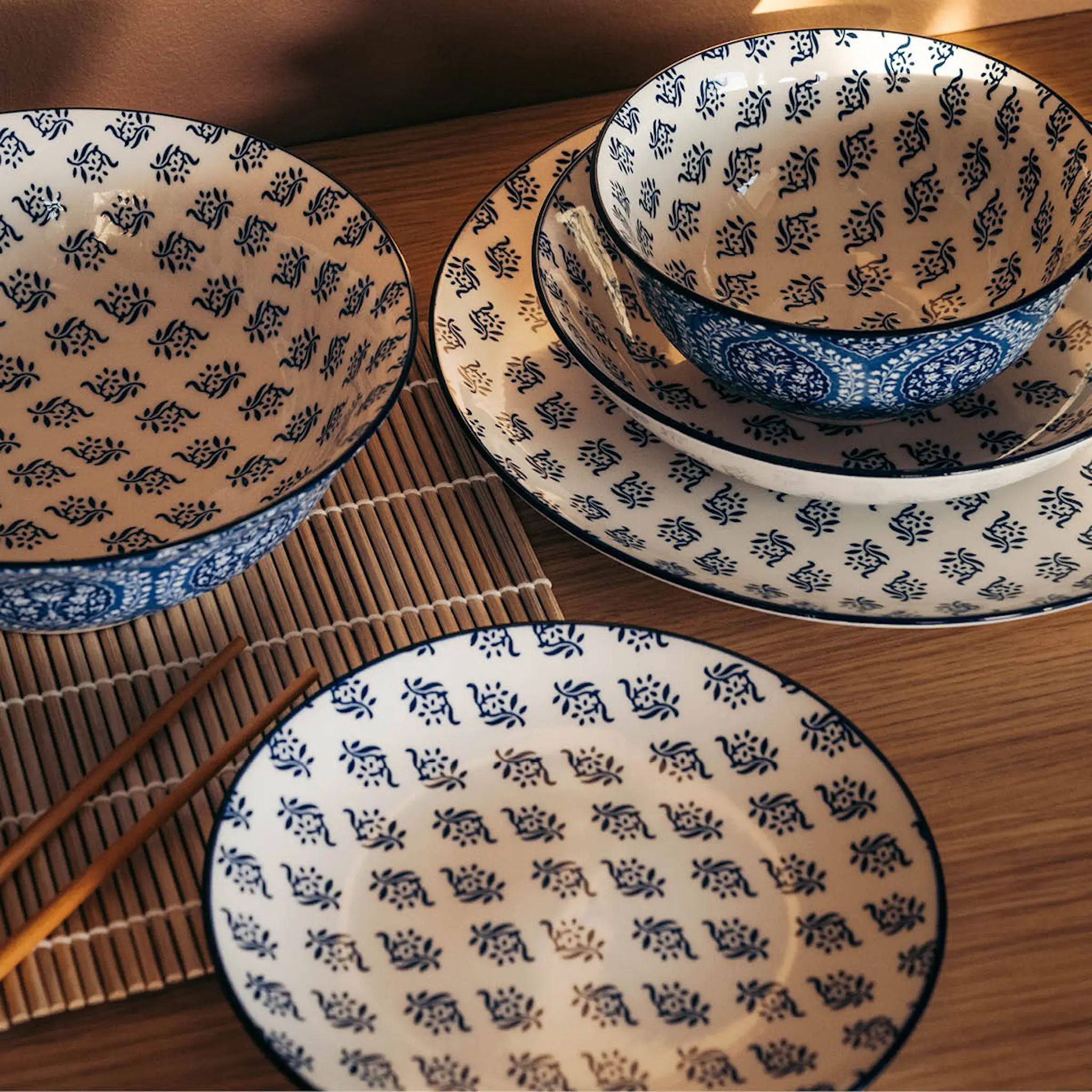 Stiernholm Sakura skål 21 cm 1,2L hvit/blå