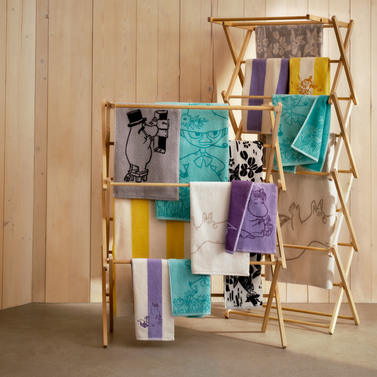 Moomin Arabia Mumin handduk 30x50 cm muminpappa grå