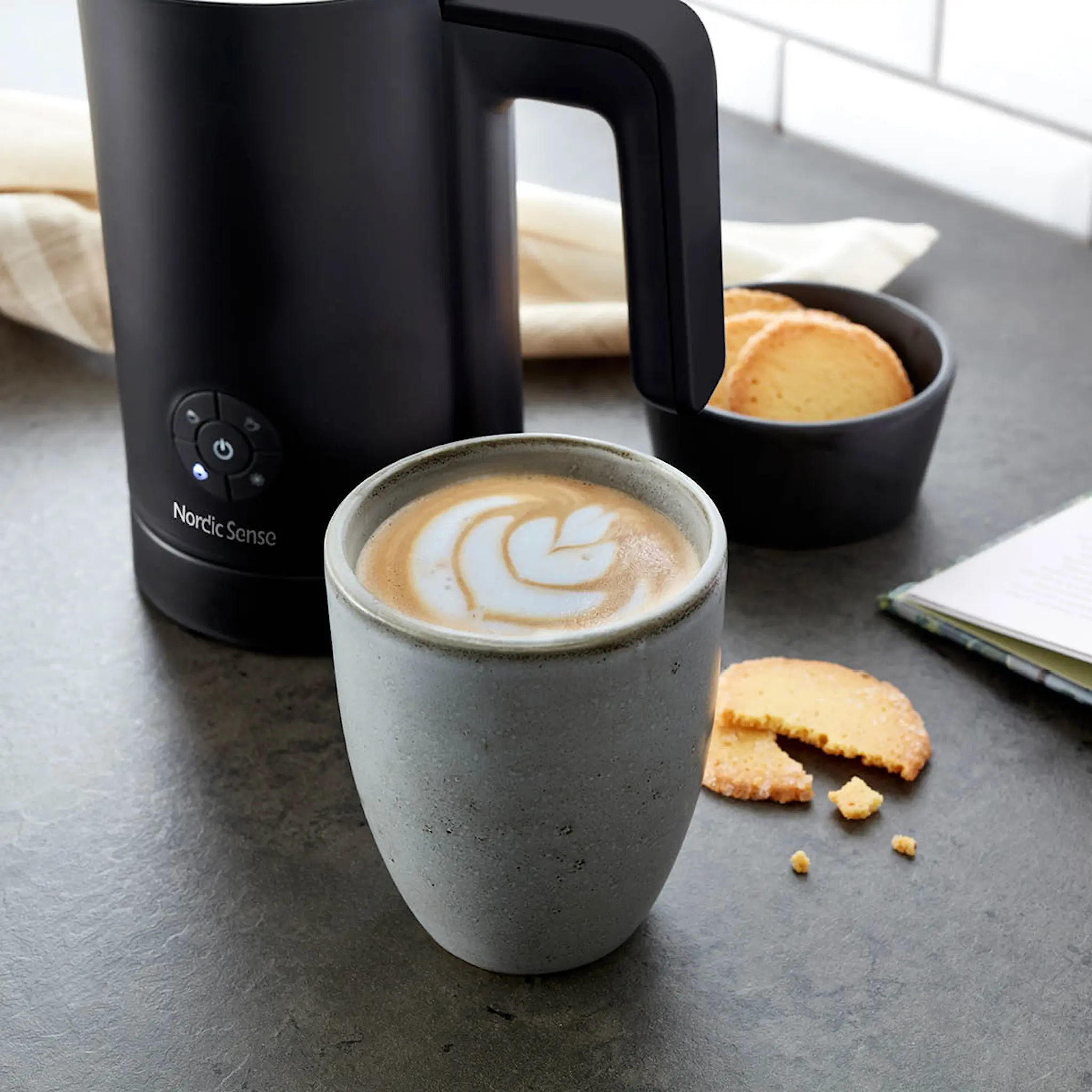 Nordic Sense Nordic Sense Maidonvaahdotin 500W Musta