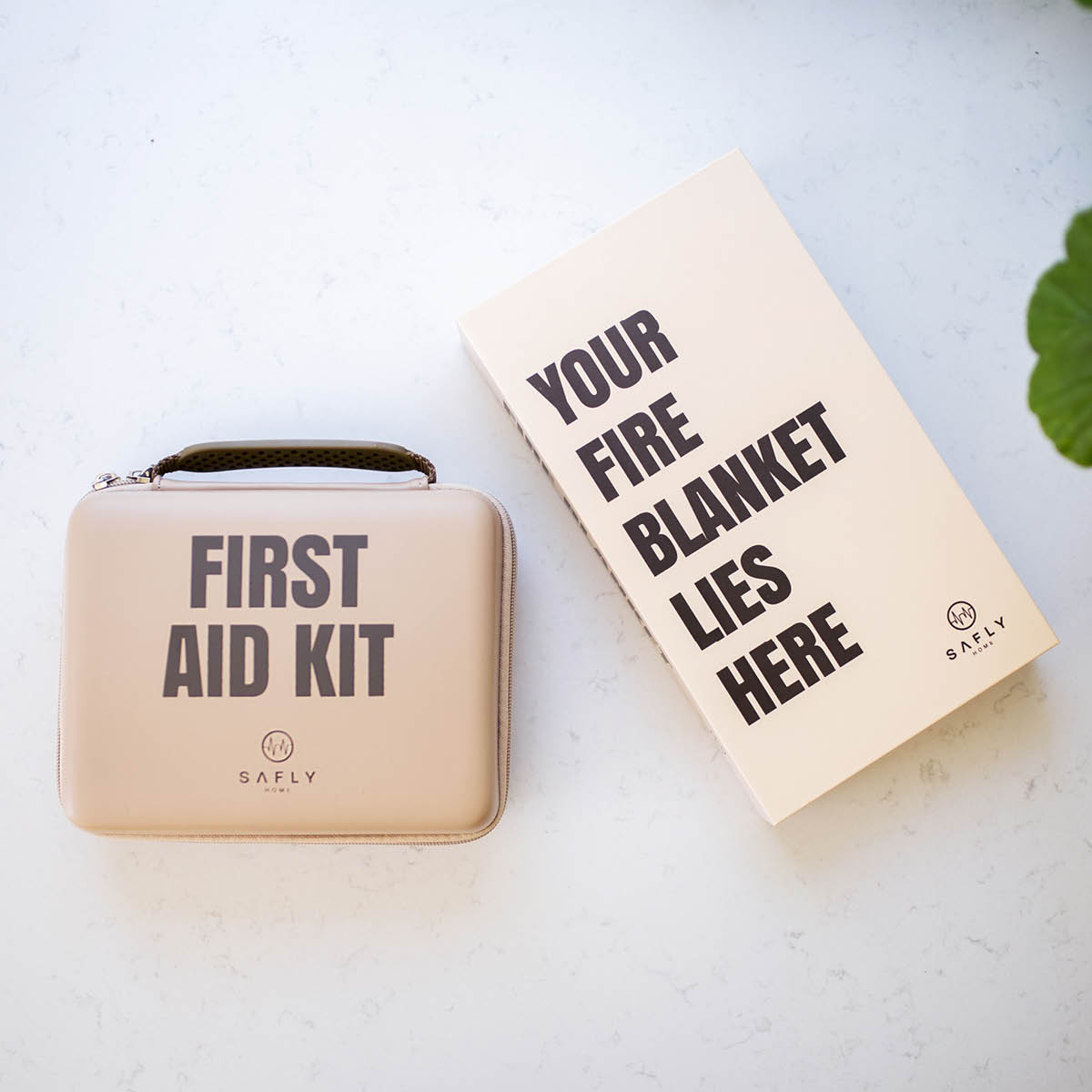 Safly Första hjälpen-låda medium 15x19 cm sand