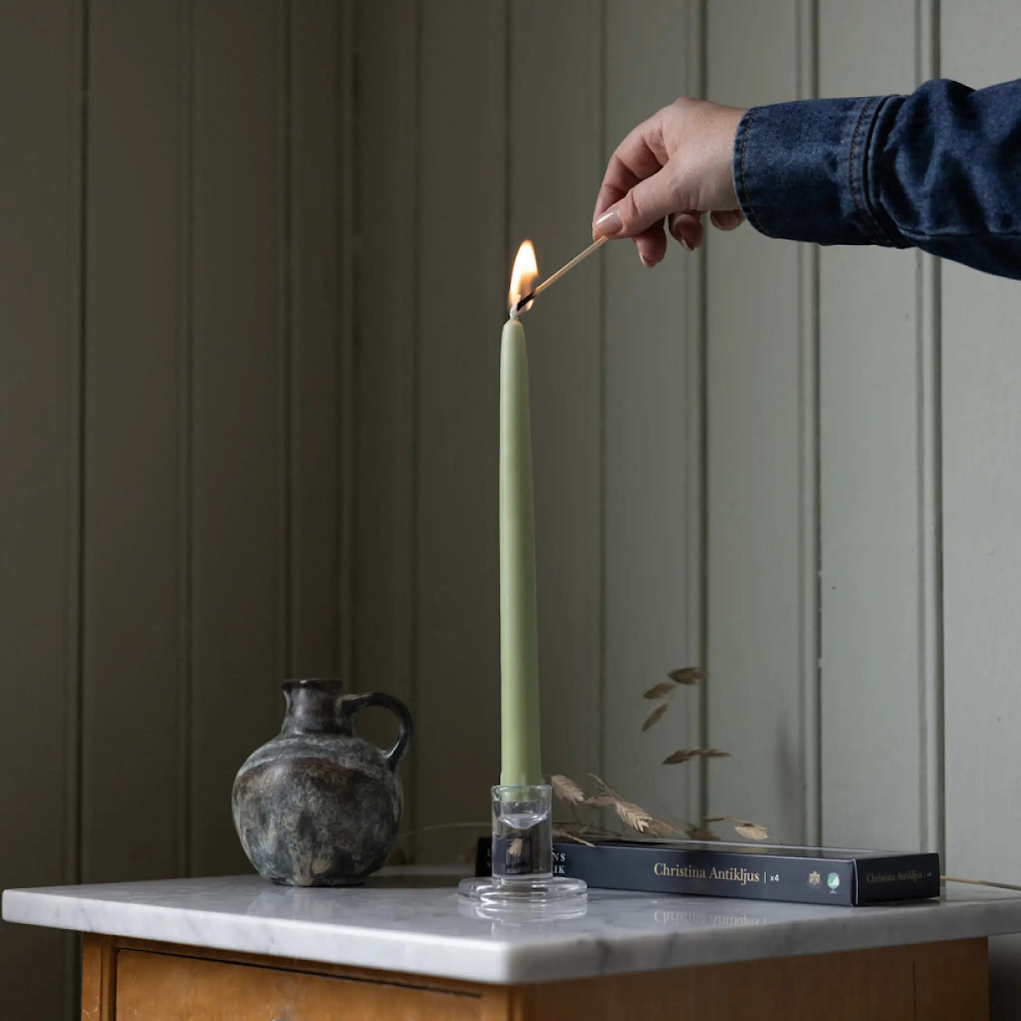 Liljeholmens Christina antikljus 26 cm 4-pack pistage