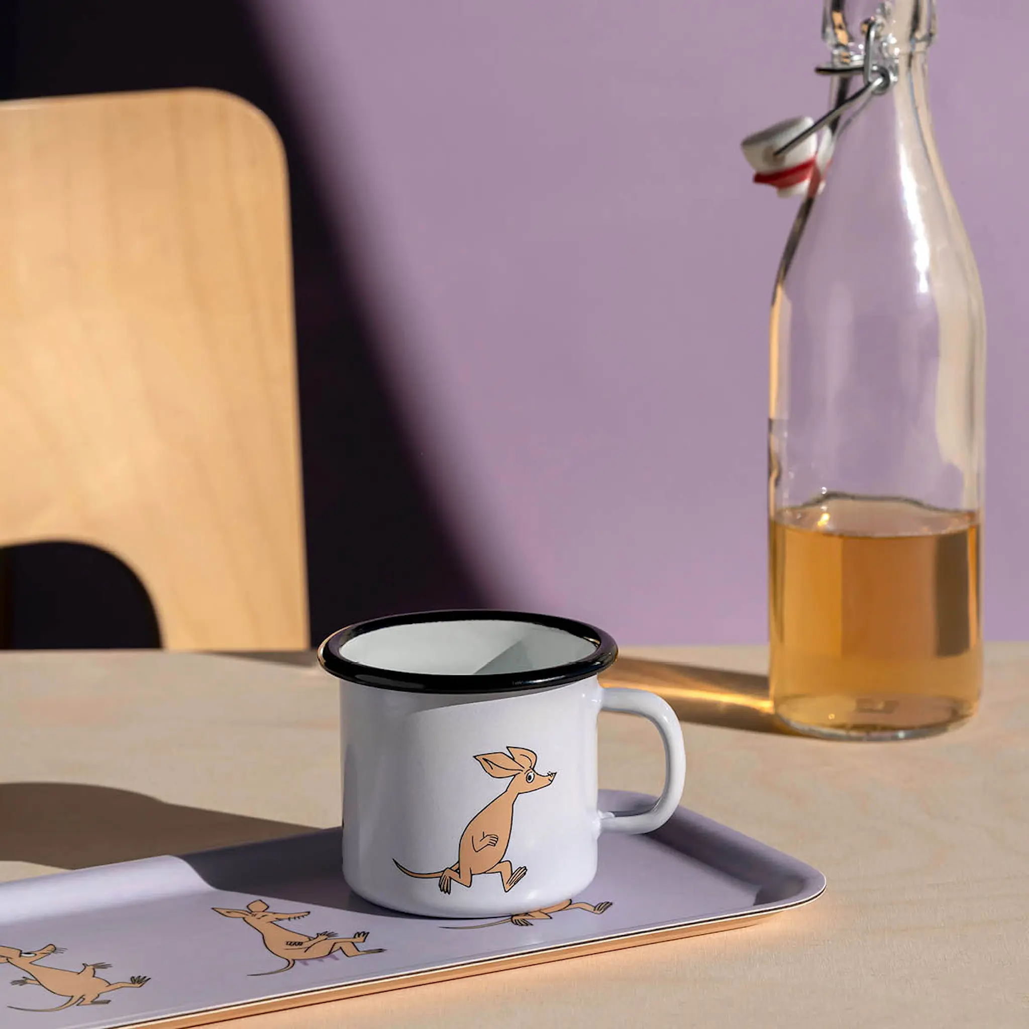 Muurla Mumin emaljmugg 25 cl Retro Sniff lila