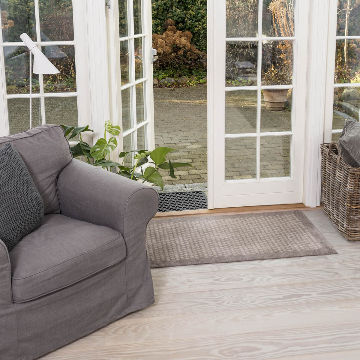 Tica Copenhagen Dot gulvmatte 90x60 cm beige