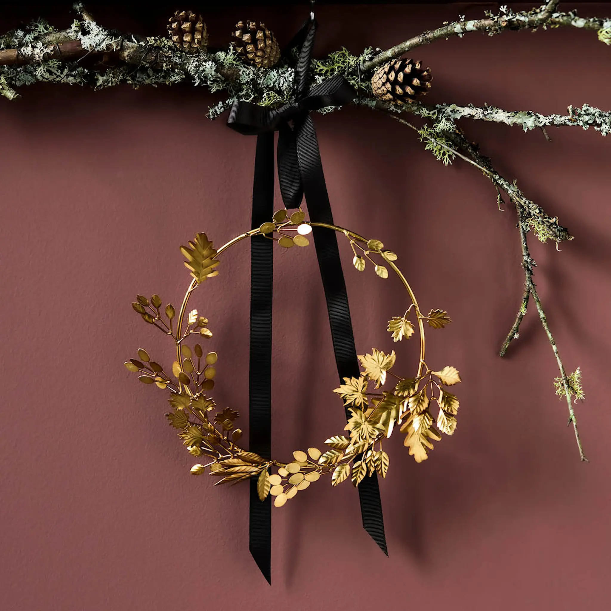 House Doctor Mix Kranssi 21 cm Antiikki kulta