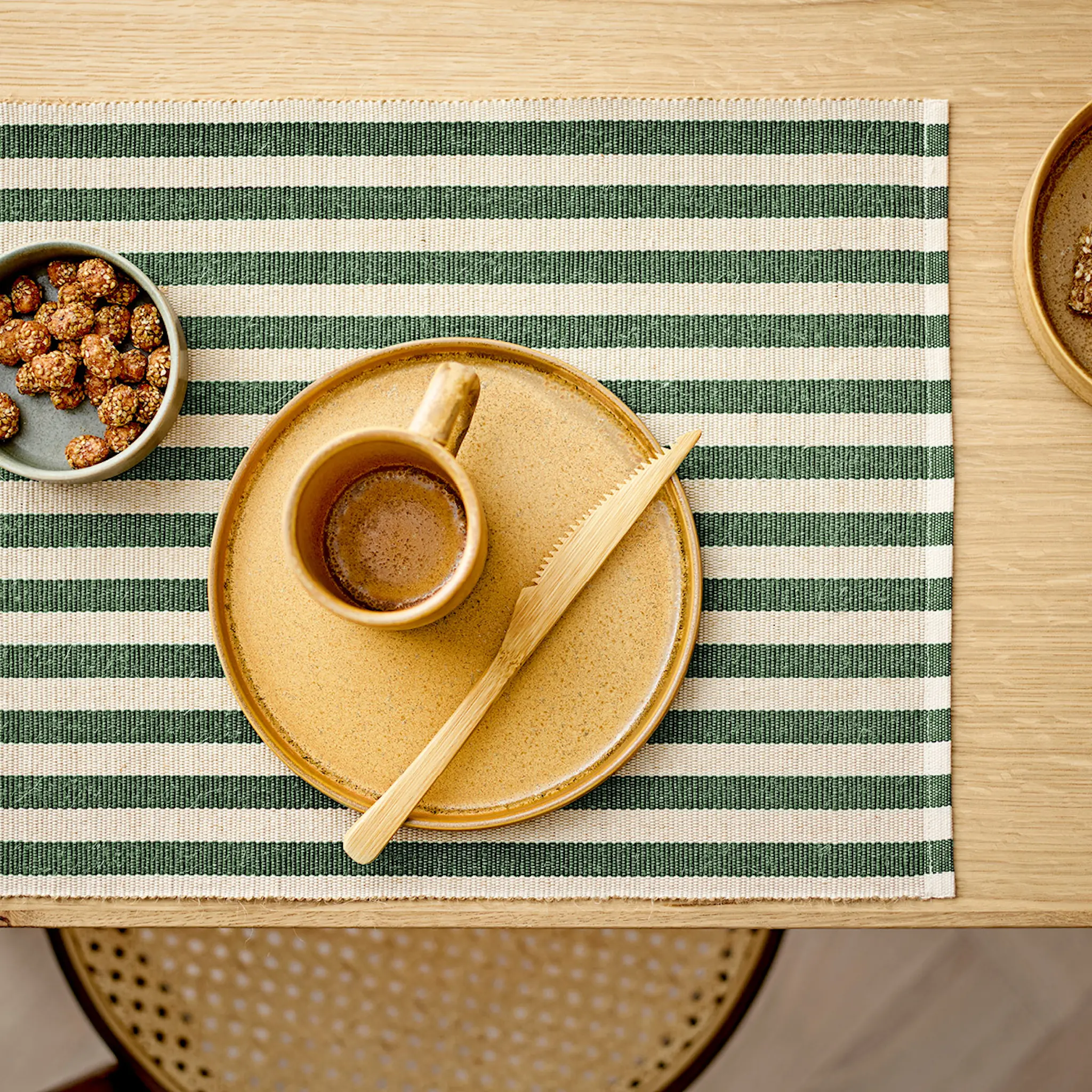 Södahl Statement Stripe spisebrikke 33x48 cm 2 stk green hover