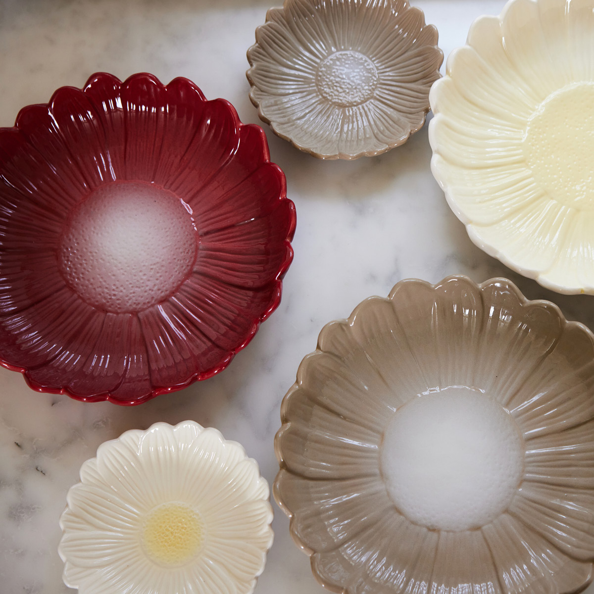 Sagaform Dagny Tarjoilukulho 27 cm Viininpunainen