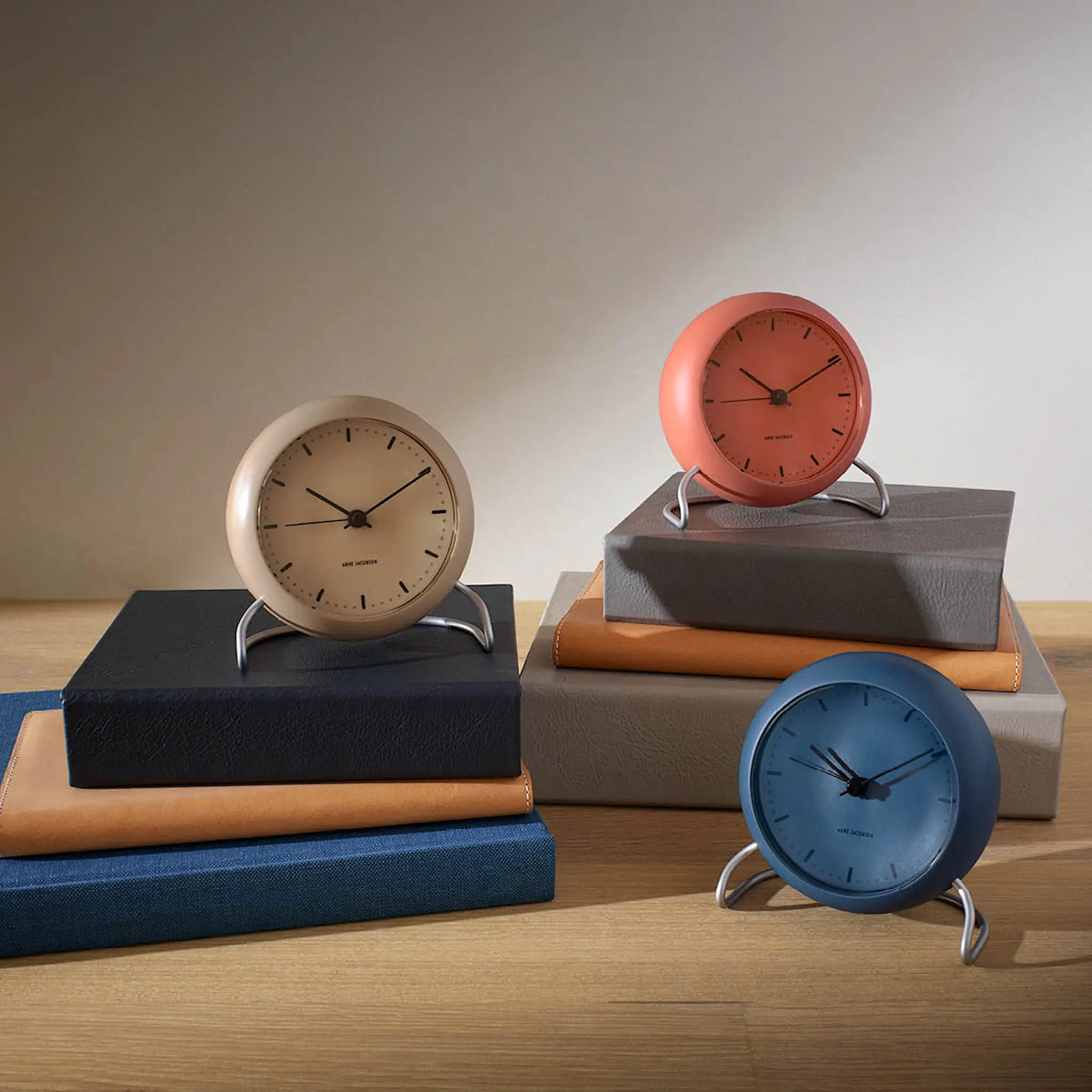 Arne Jacobsen City Hall Bordsur 11 cm Orange