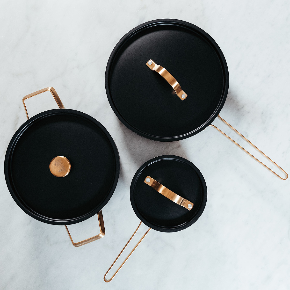 Vargen & Thor Arvet Viggo kasserolle 1L hamret svart