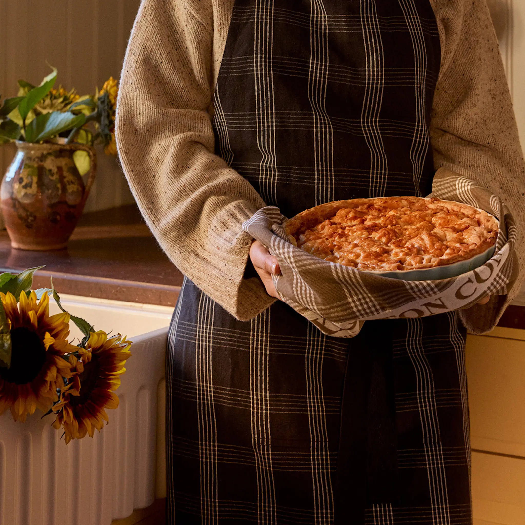 Lexington Rutig kökshandduk frotté 70x50 cm brun/vit