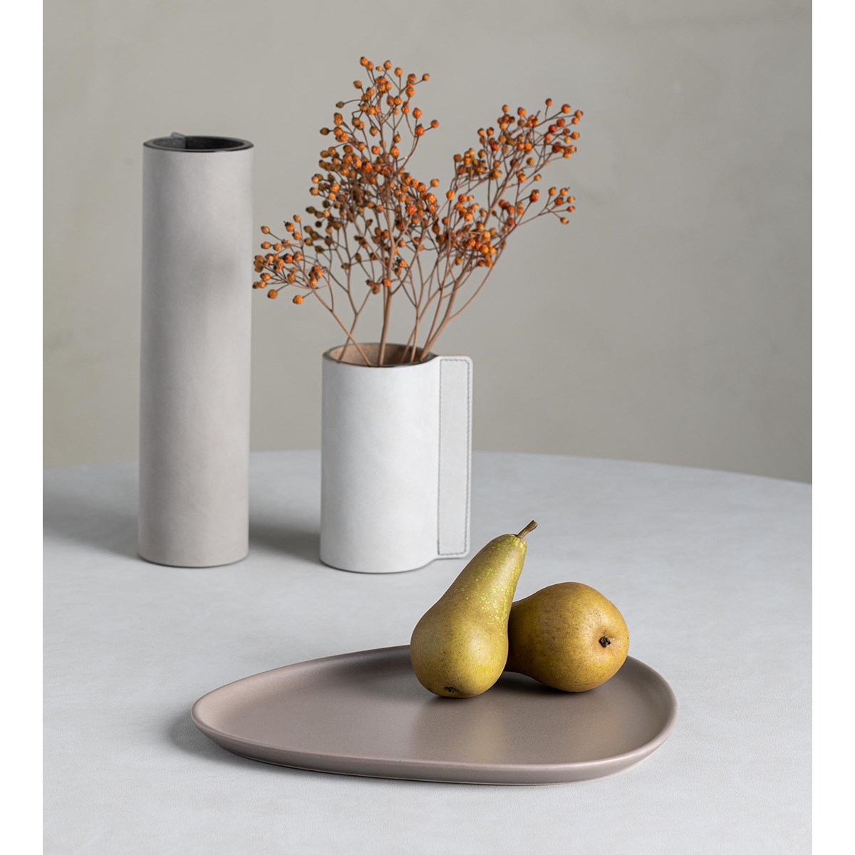 LIND DNA Curve Stoneware Lautanen 30x26 cm Harmaa