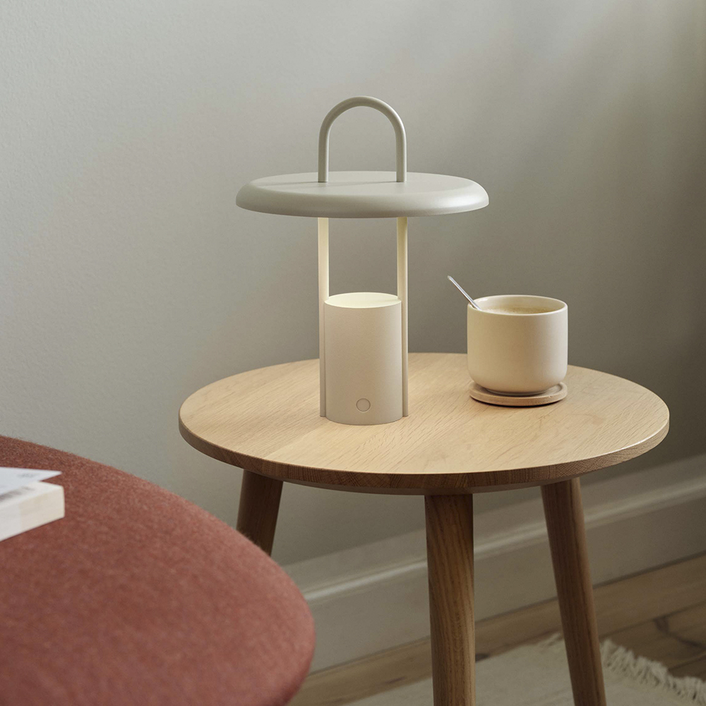 Stelton Pier LED-valaisin Hiekka
